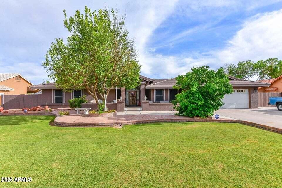 8621 W VIA MONTOYA Drive, Peoria, AZ 85383 — Photo 1 of 55
