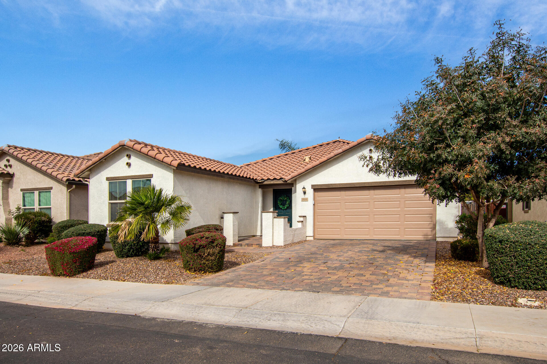 3910 E CONSTITUTION Drive, Gilbert, AZ 85296 — Photo 1 of 41