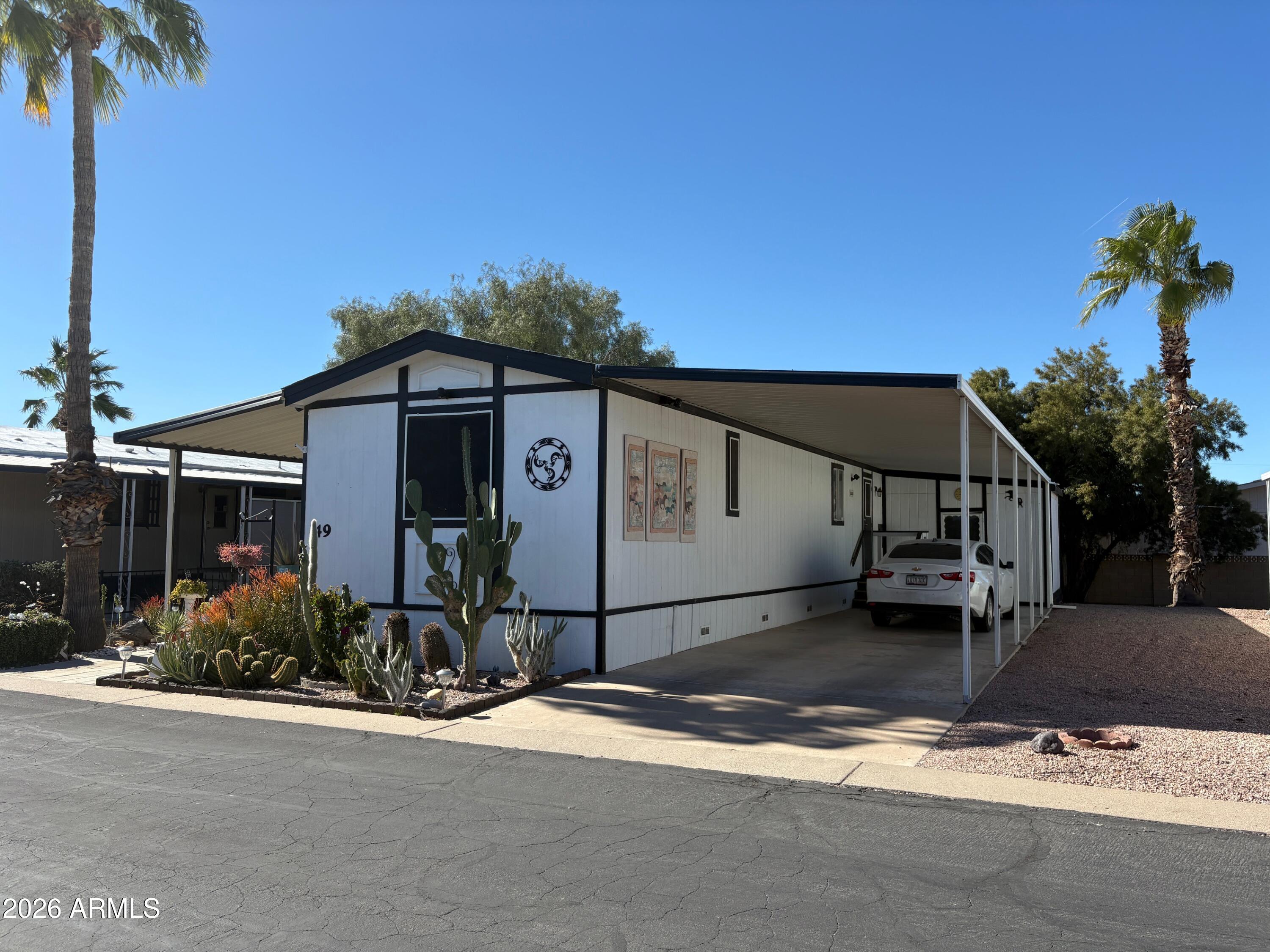 9427 E UNIVERSITY Drive 49, Mesa, AZ 85207 — Photo 1 of 17
