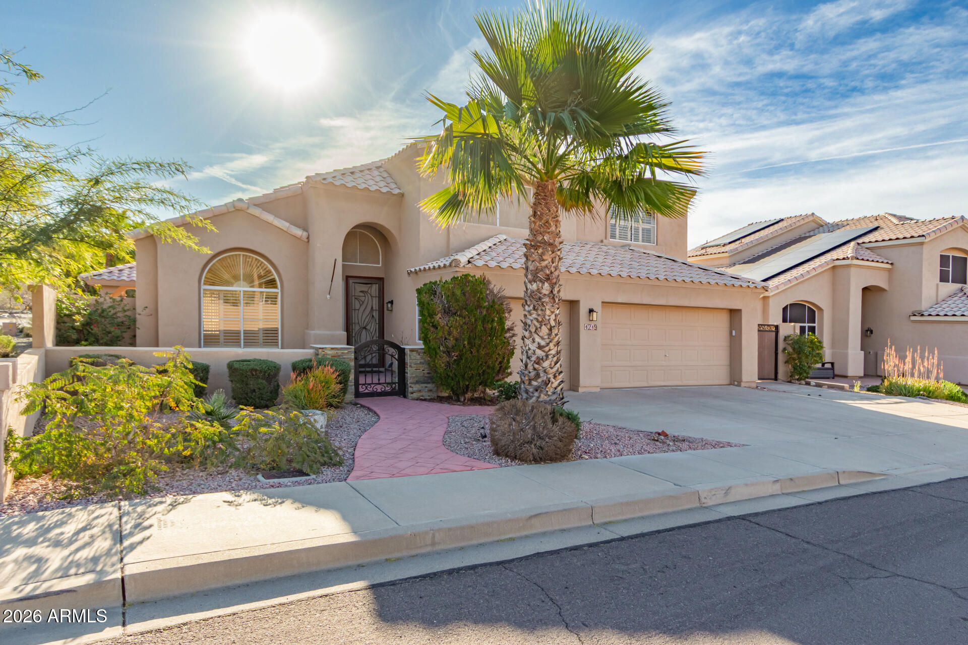 1219 E GRANITE VIEW Drive, Phoenix, AZ 85048 — Photo 1 of 38
