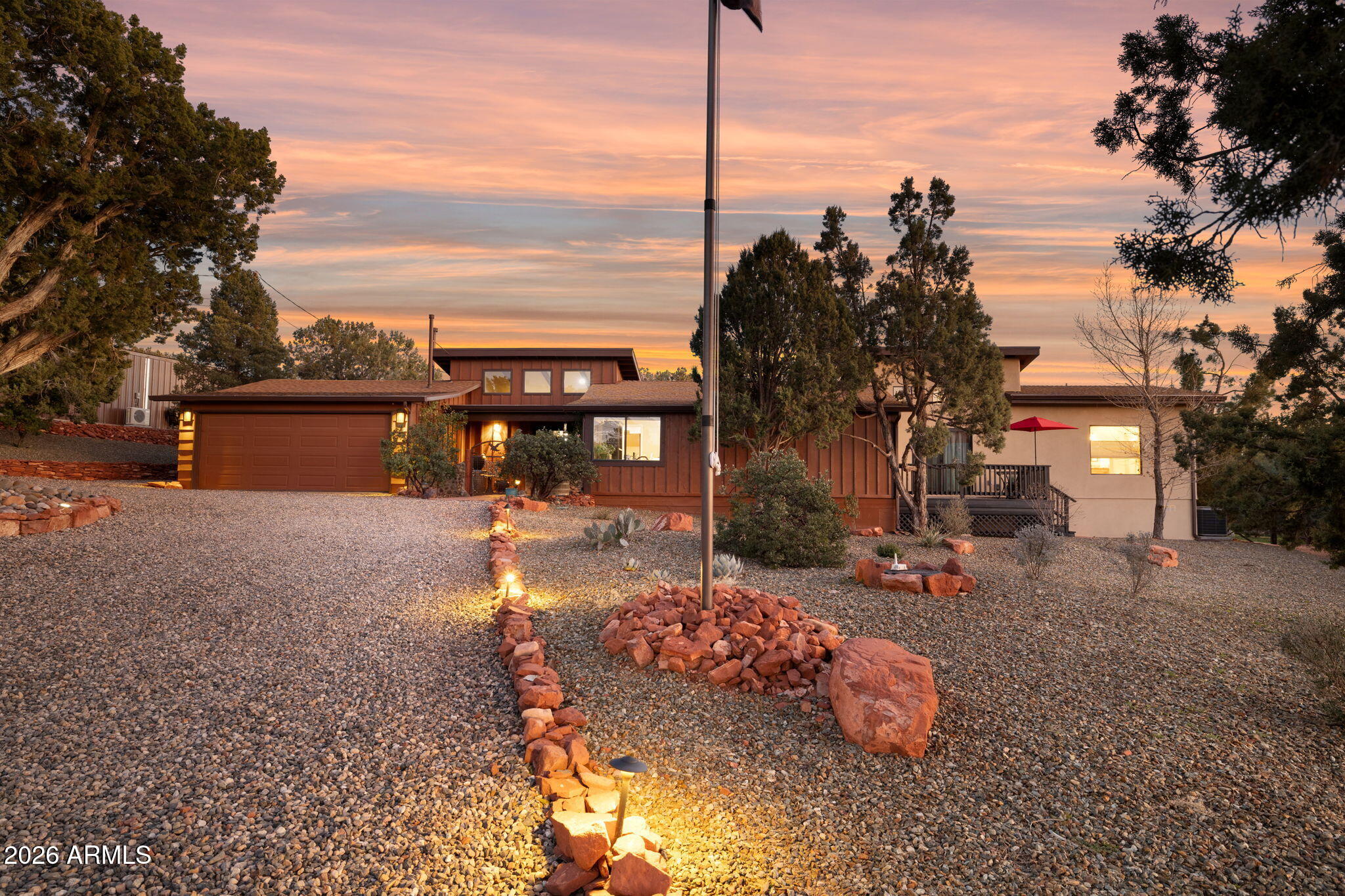 140 Raven Drive, Sedona, AZ 86336 — Photo 1 of 38