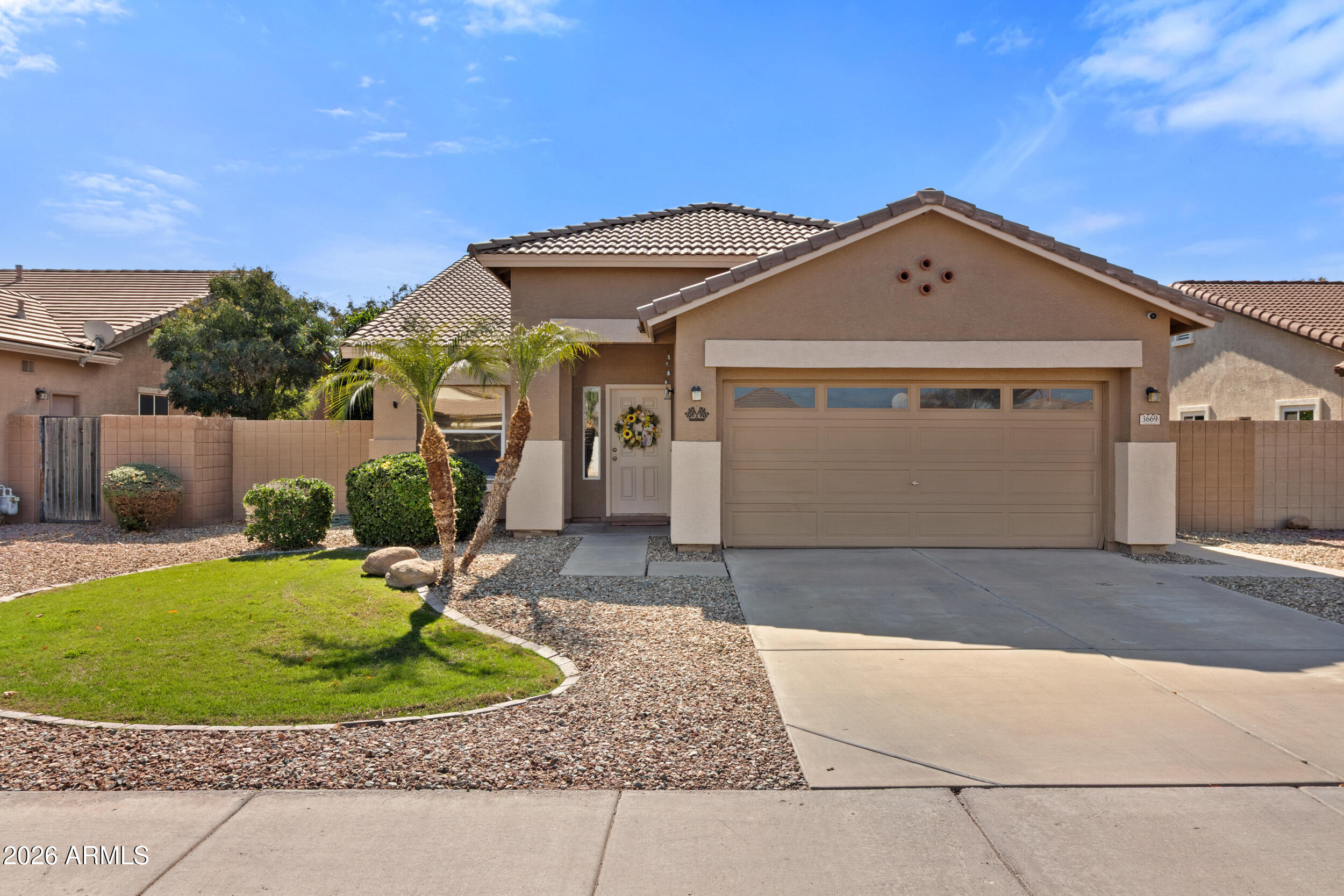 3669 E DERRINGER Way, Gilbert, AZ 85297 — Photo 1 of 34
