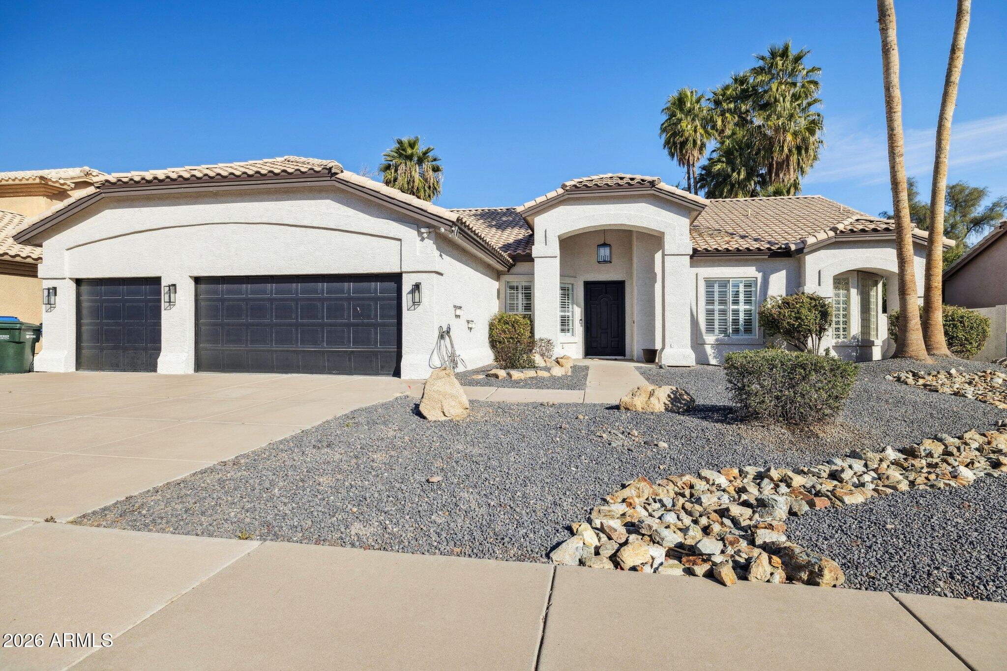 2732 E HILLERY Drive, Phoenix, AZ 85032 — Photo 1 of 21