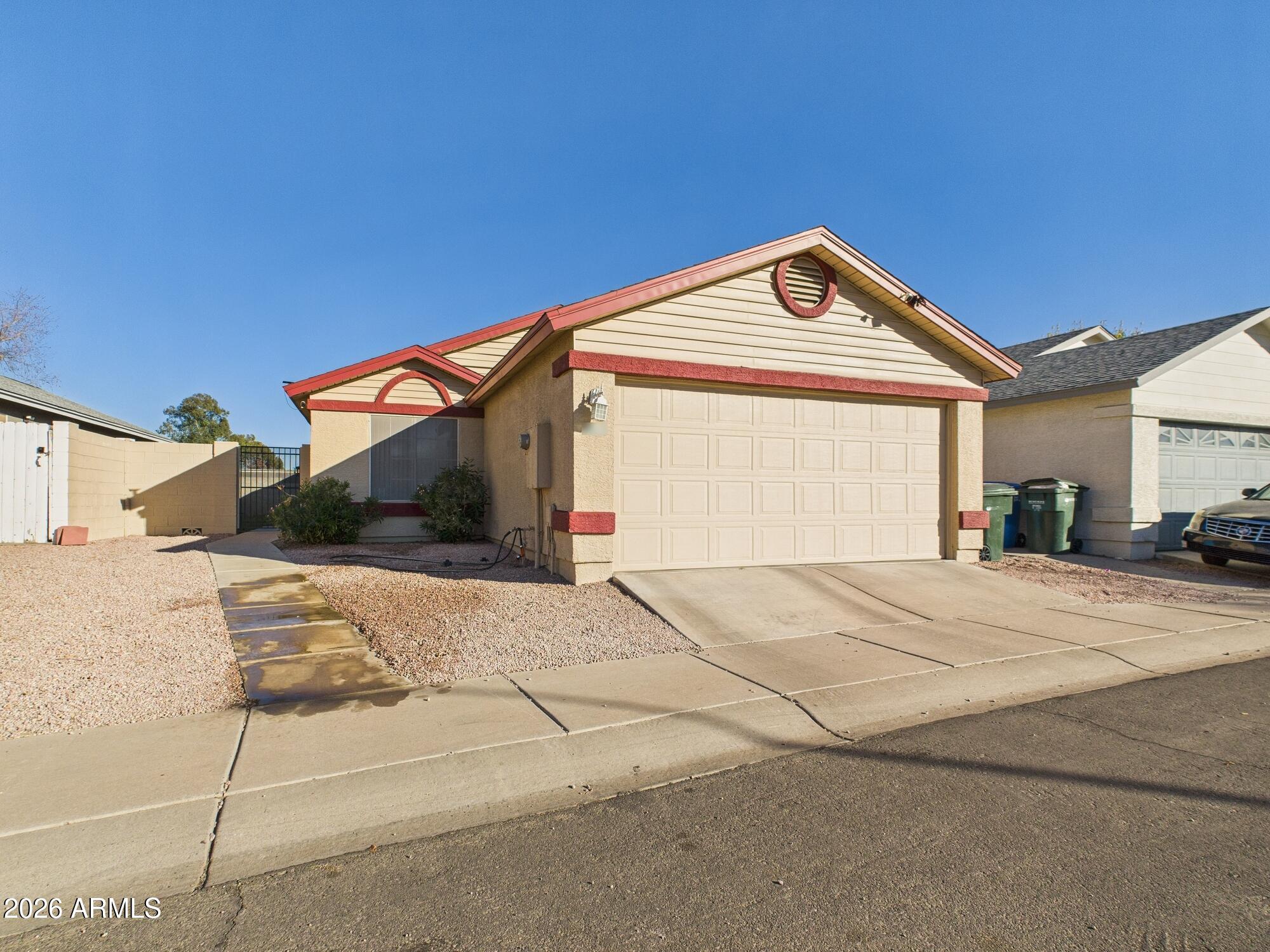 5613 S 42ND Street, Phoenix, AZ 85040 — Photo 1 of 25