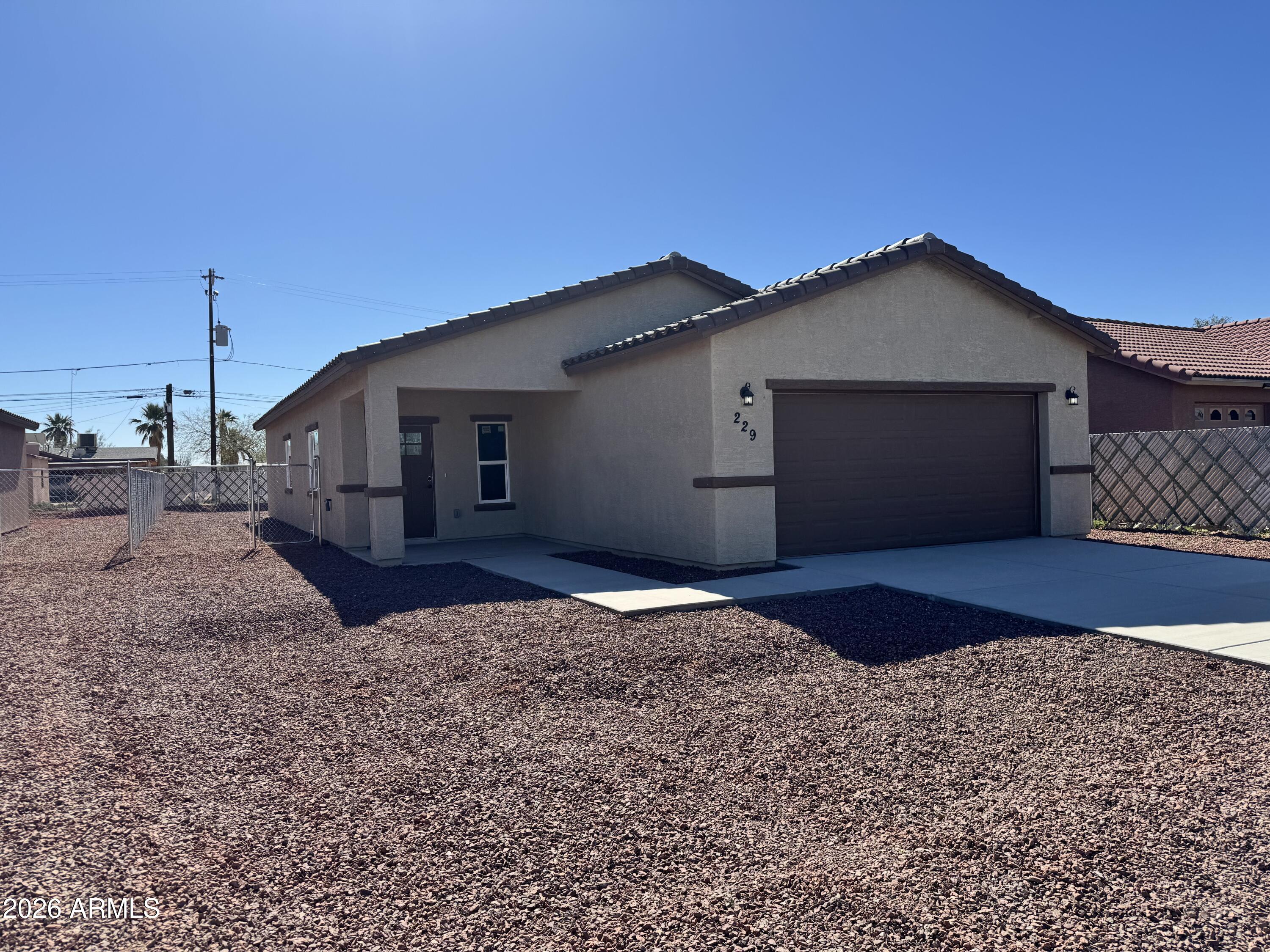 229 E Cedar Avenue, Casa Grande, AZ 85122 — Photo 1 of 31
