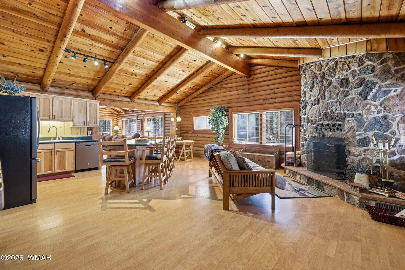 8789 Country Club Drive, Pinetop, AZ 85935 — Photo 1 of 29