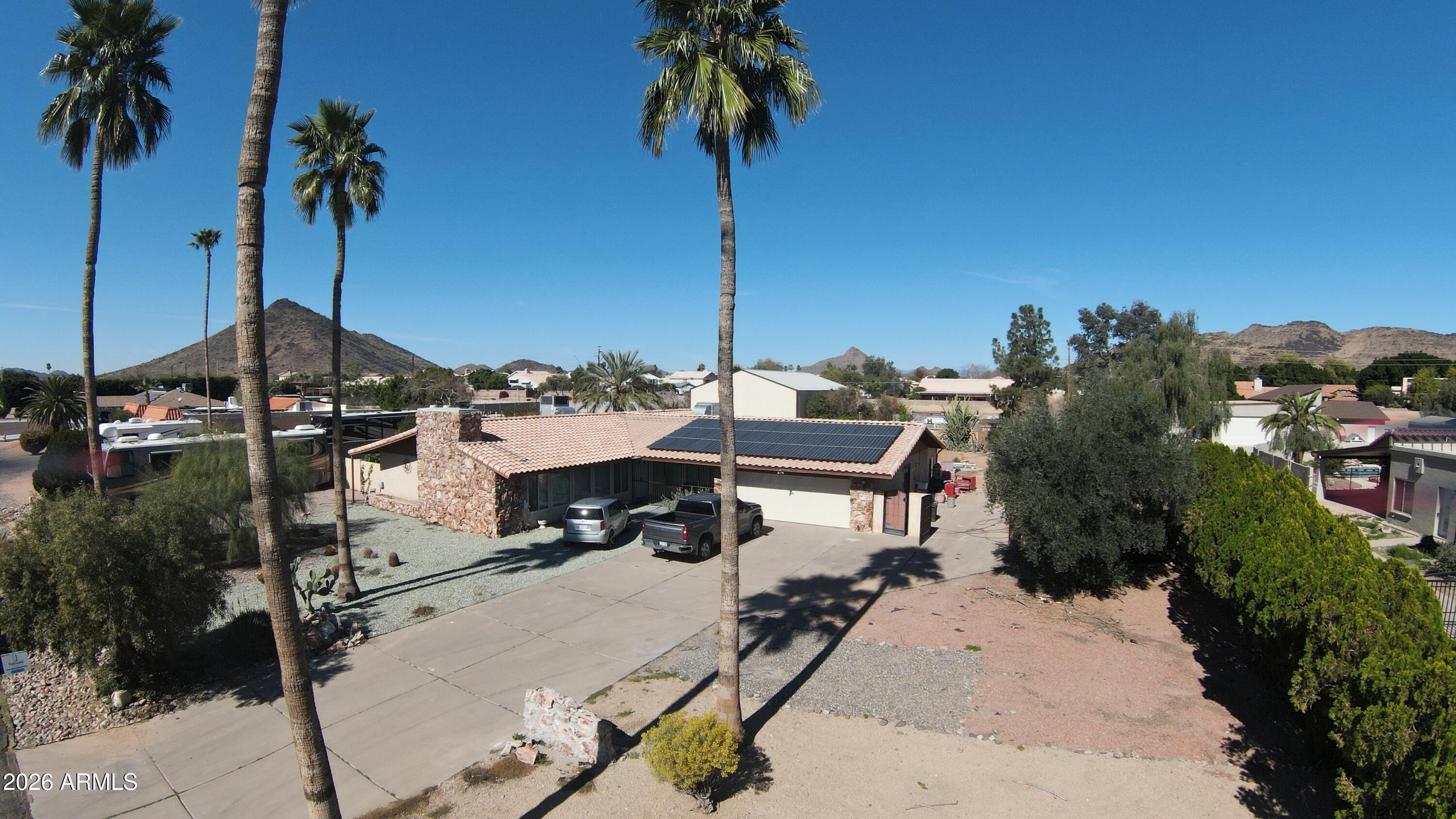 4934 W FALLEN LEAF Lane, Glendale, AZ 85310 — Photo 1 of 24
