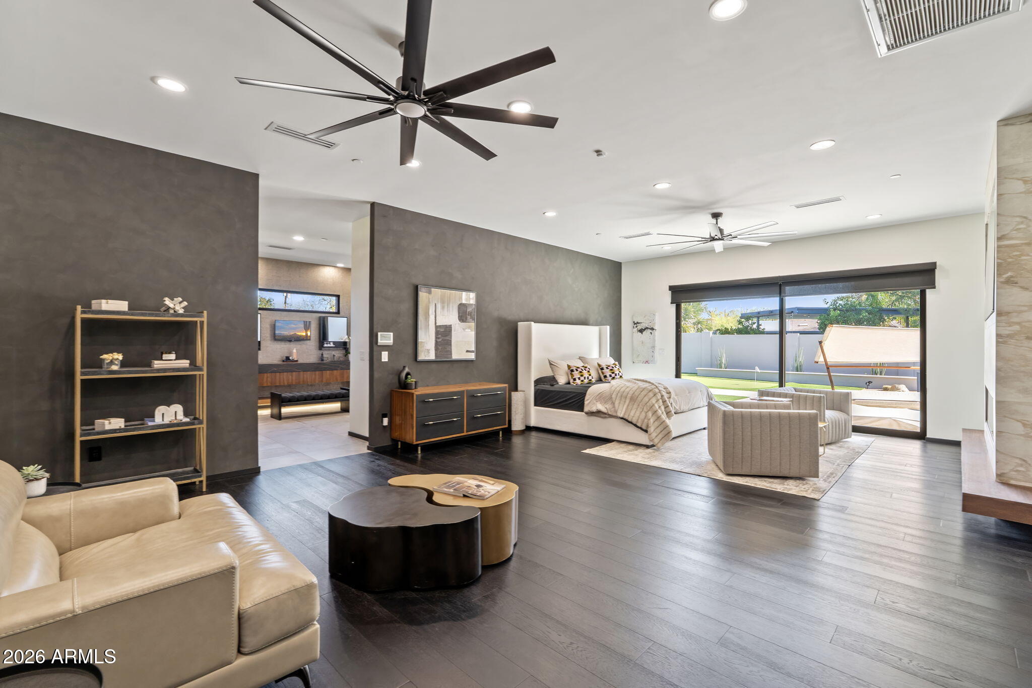 Thumbnail 32