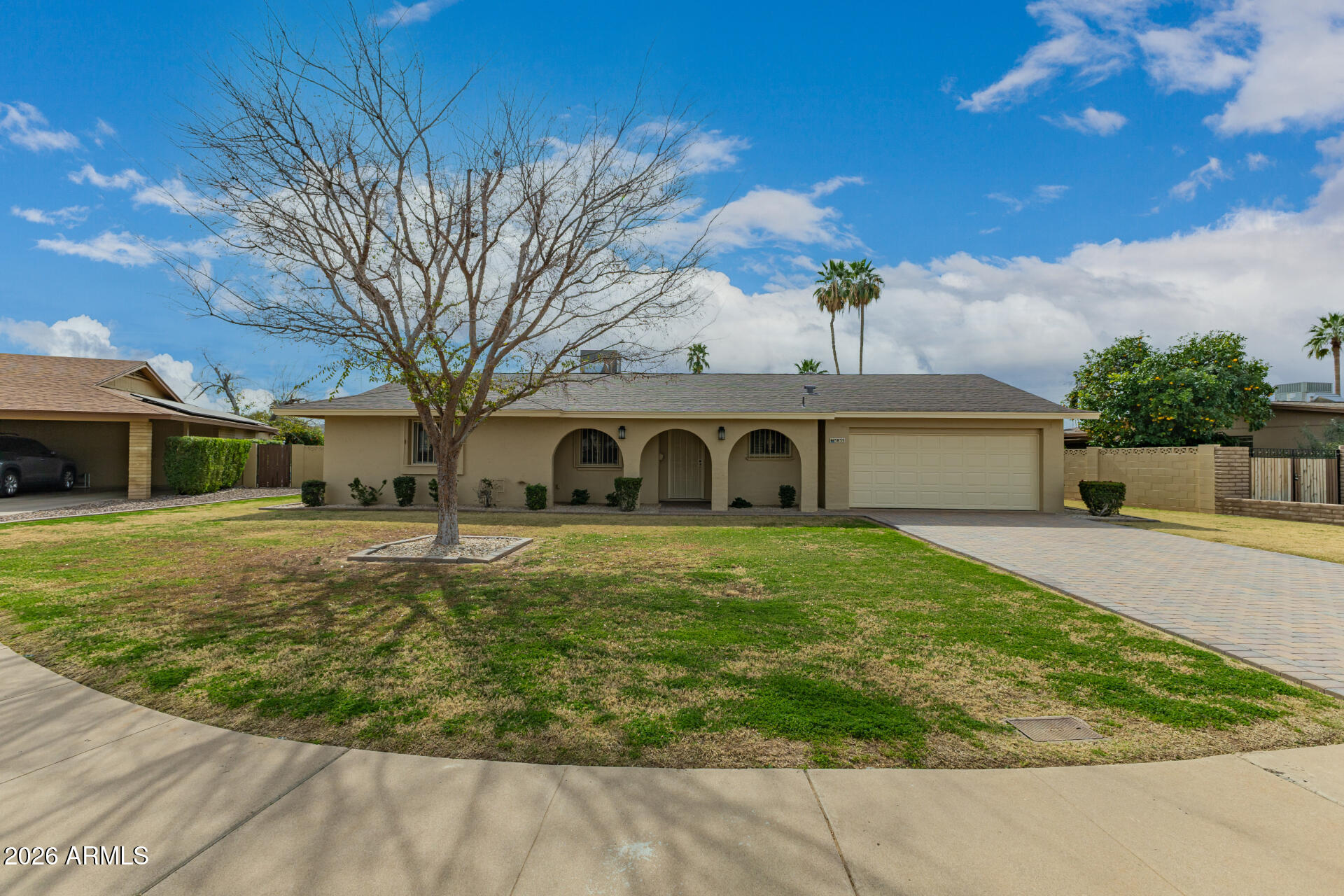 3835 E ALTADENA Avenue, Phoenix, AZ 85028 — Photo 1 of 26