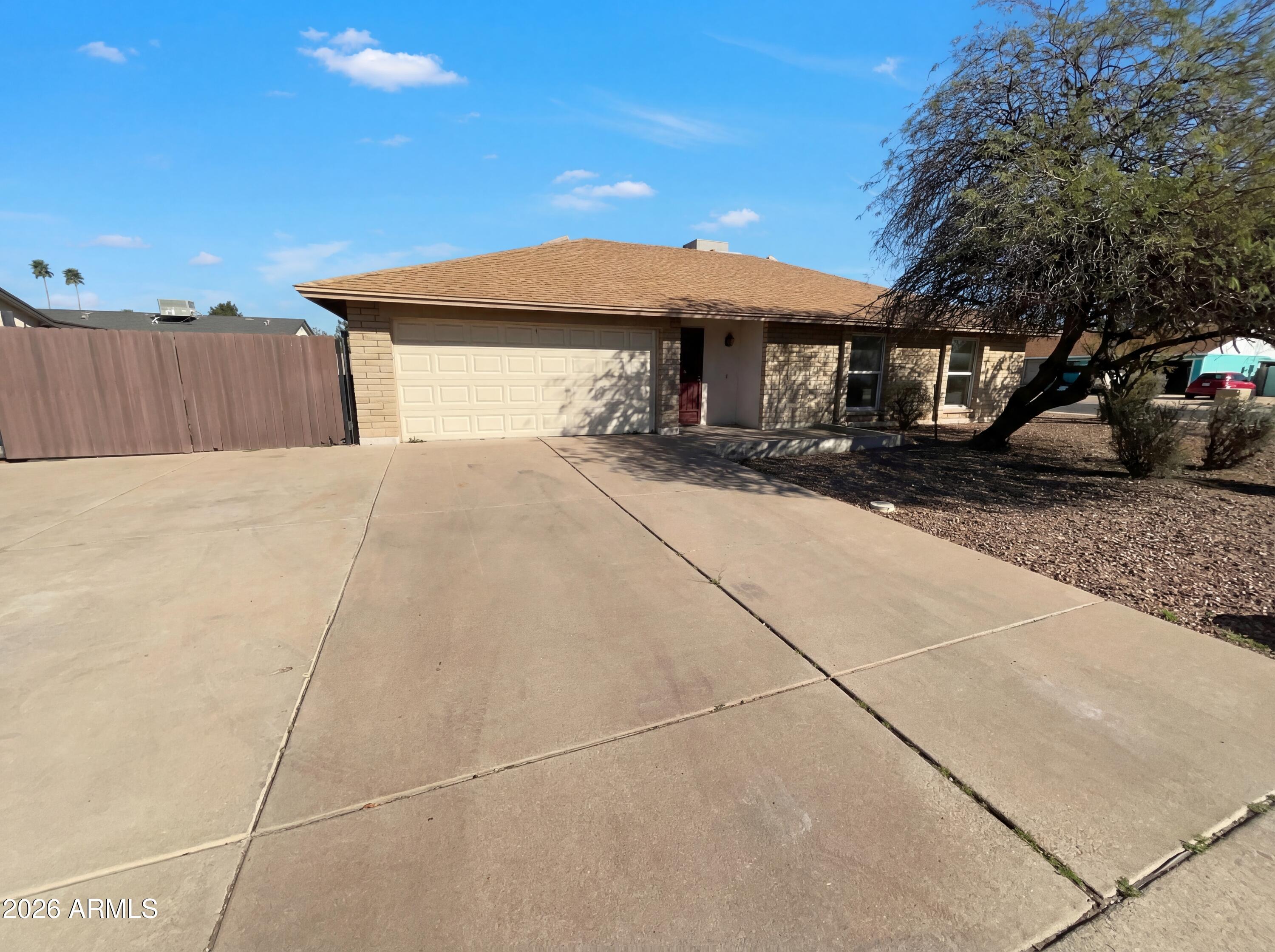 4902 W WINDROSE Drive, Glendale, AZ 85304 — Photo 1 of 28