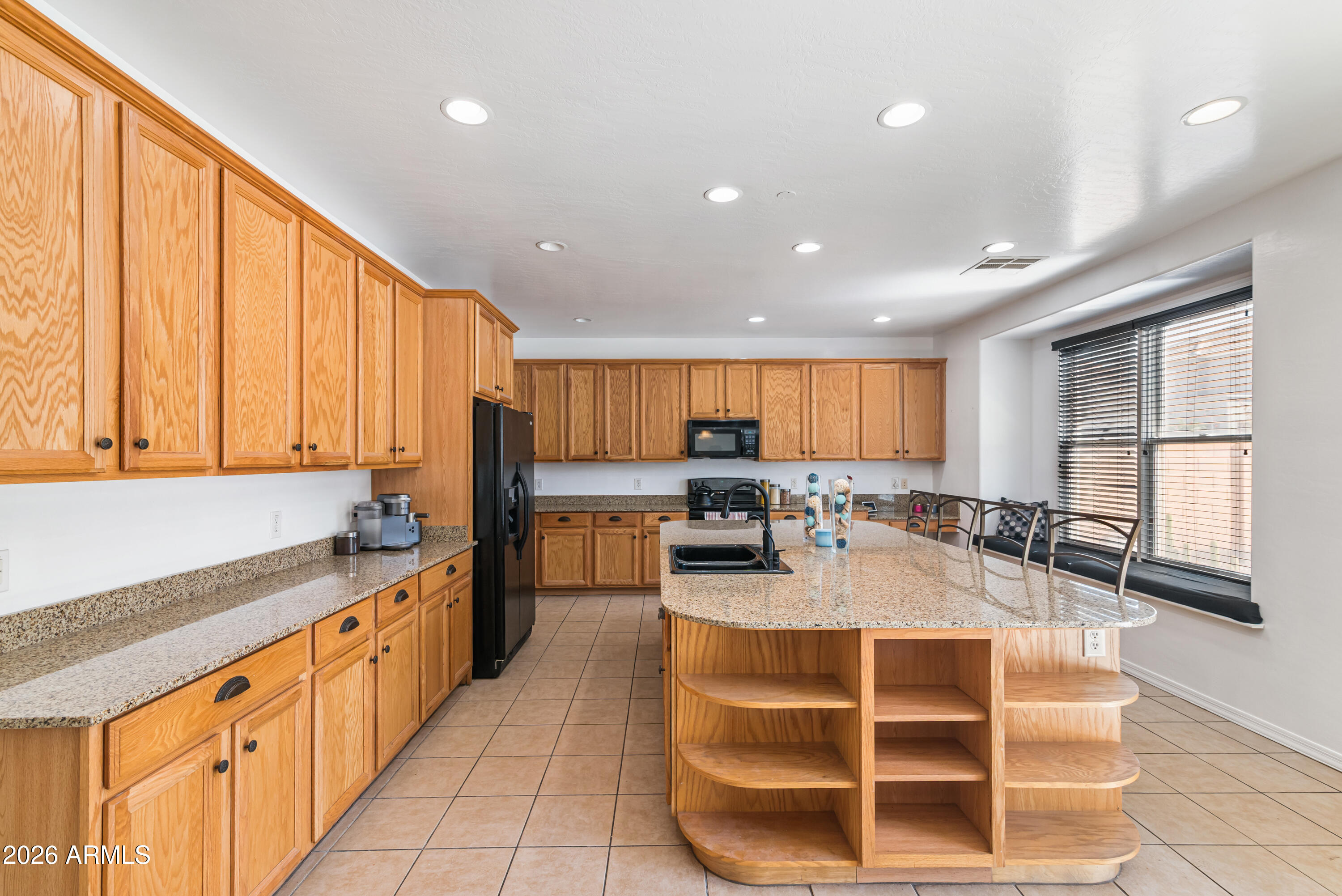 Thumbnail 12