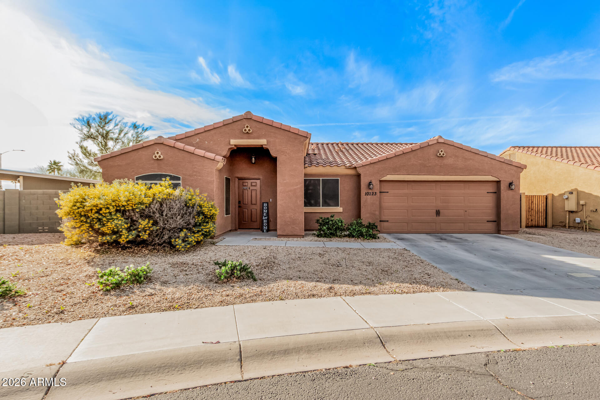 10223 E BILLINGS Street, Mesa, AZ 85207 — Photo 1 of 25