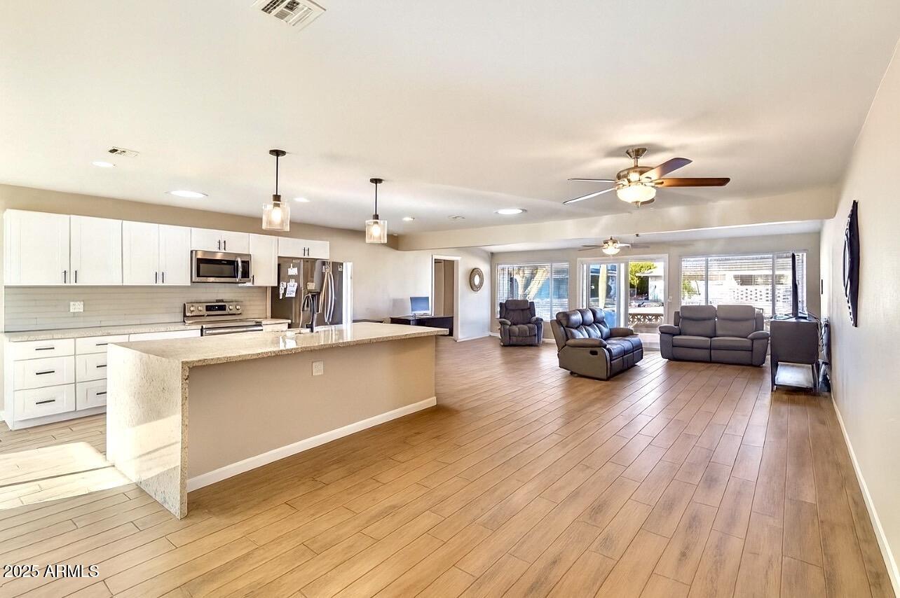 10508 W KELSO Drive, Sun City, AZ 85351 — Photo 1 of 17