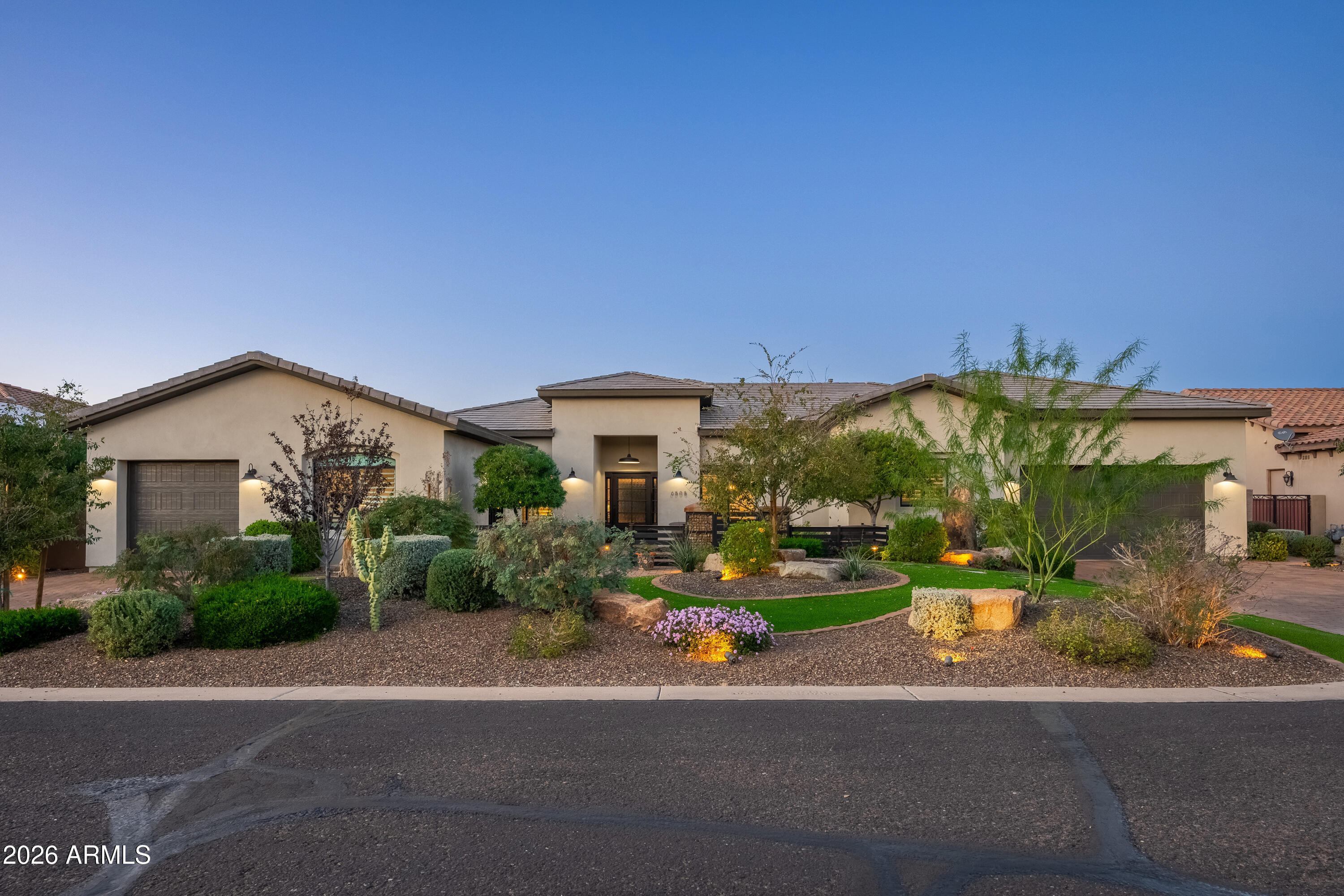6508 W AVENIDA DEL SOL, Glendale, AZ 85310 — Photo 1 of 114
