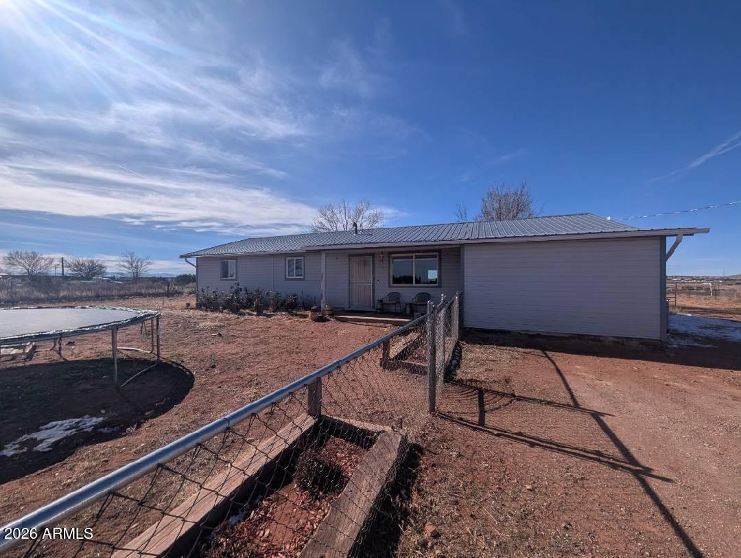 3080 W 8th South Place, St Johns, AZ 85936 — Photo 1 of 27