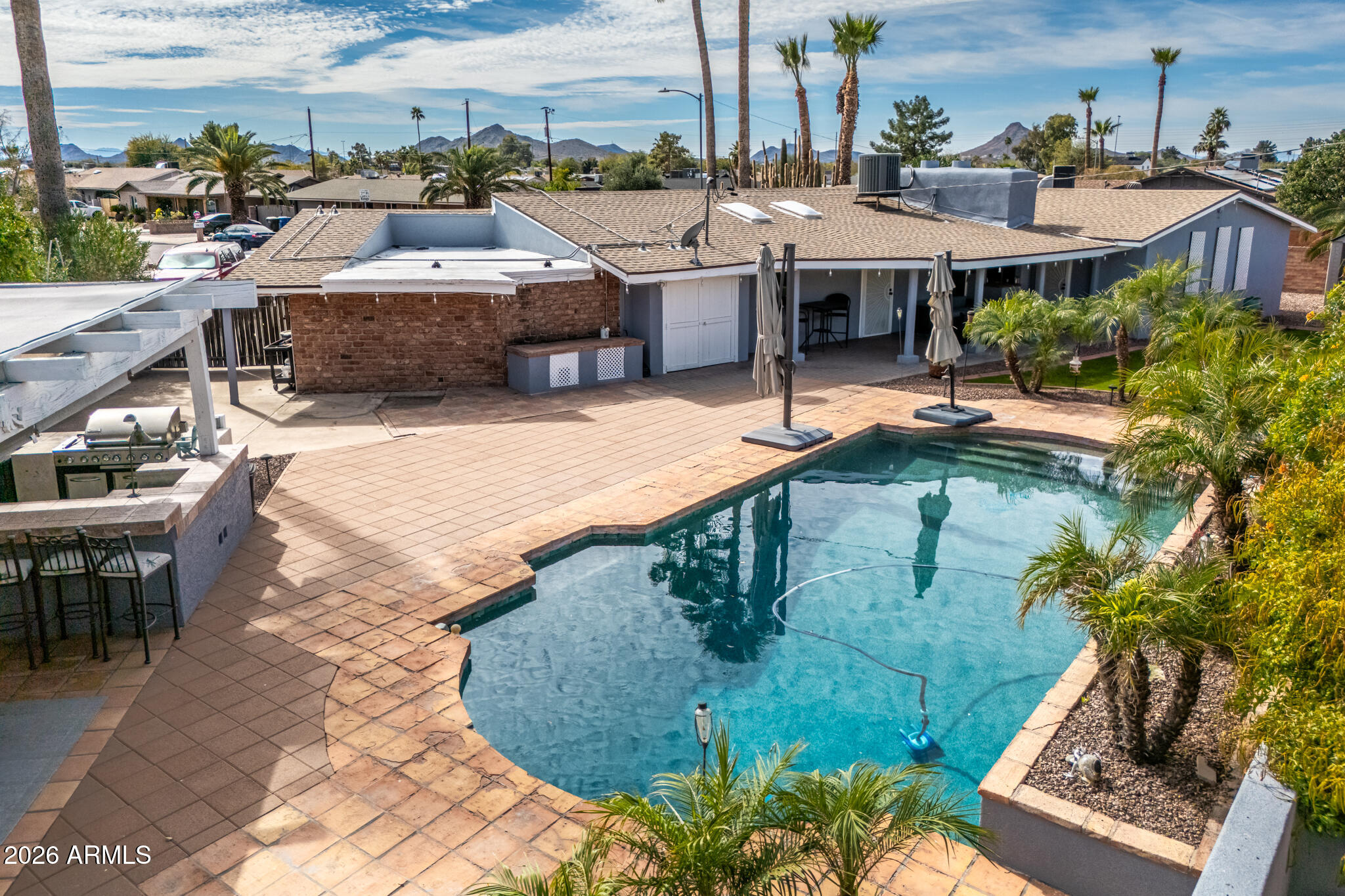 3730 E KINGS Avenue, Phoenix, AZ 85032 — Photo 1 of 39