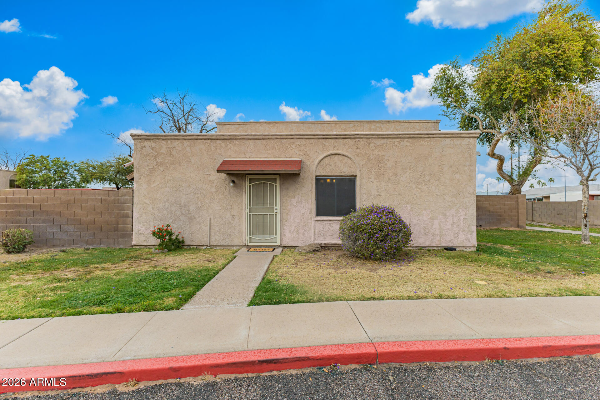 600 S DOBSON Road 122, Mesa, AZ 85202 — Photo 1 of 28