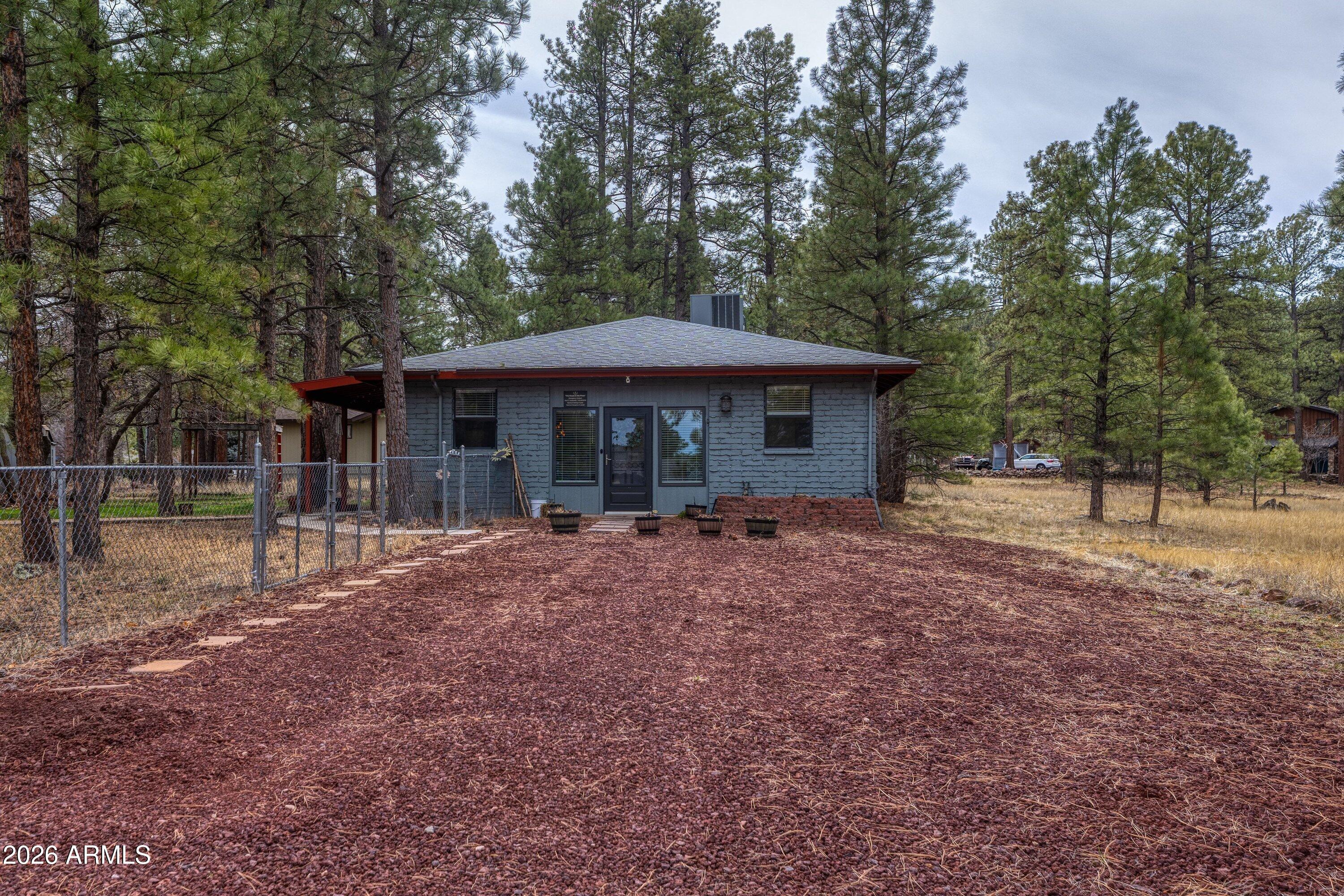1111 W SHERIDAN Avenue, Williams, AZ 86046 — Photo 1 of 28
