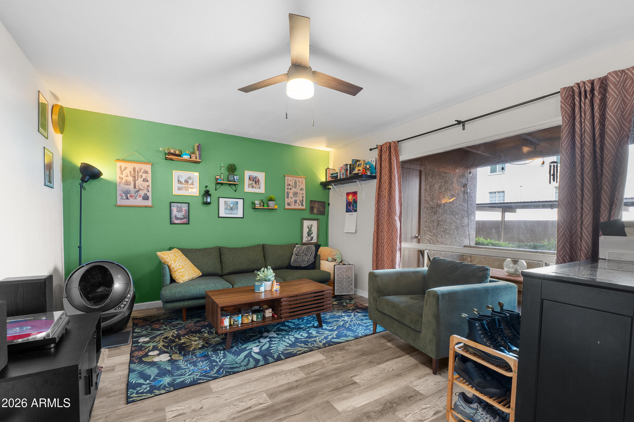 202 E RUTH Avenue 2, Phoenix, AZ 85020 — Photo 1 of 24