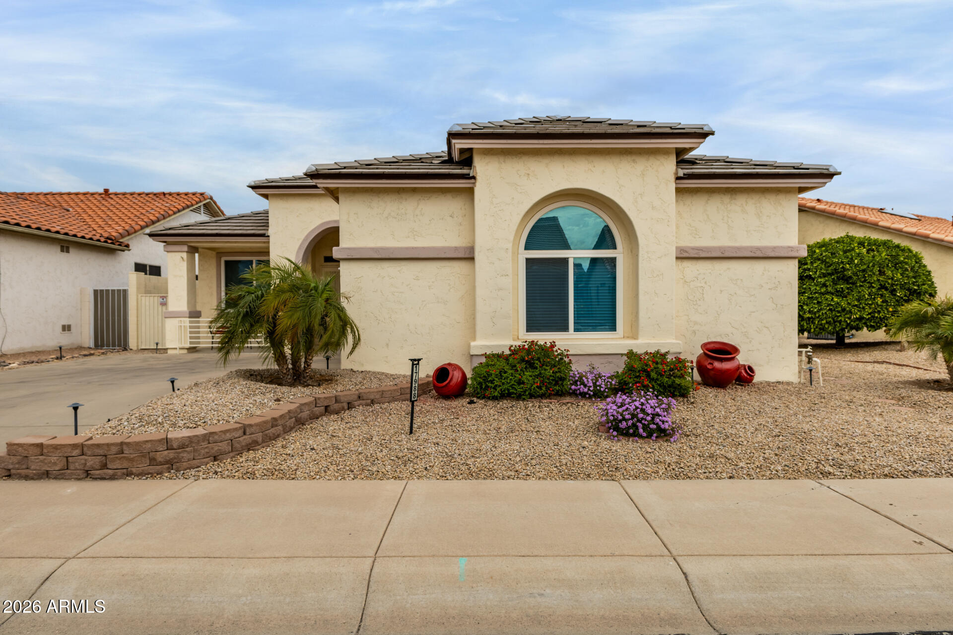17988 W DENEEN Way, Surprise, AZ 85374 — Photo 1 of 32
