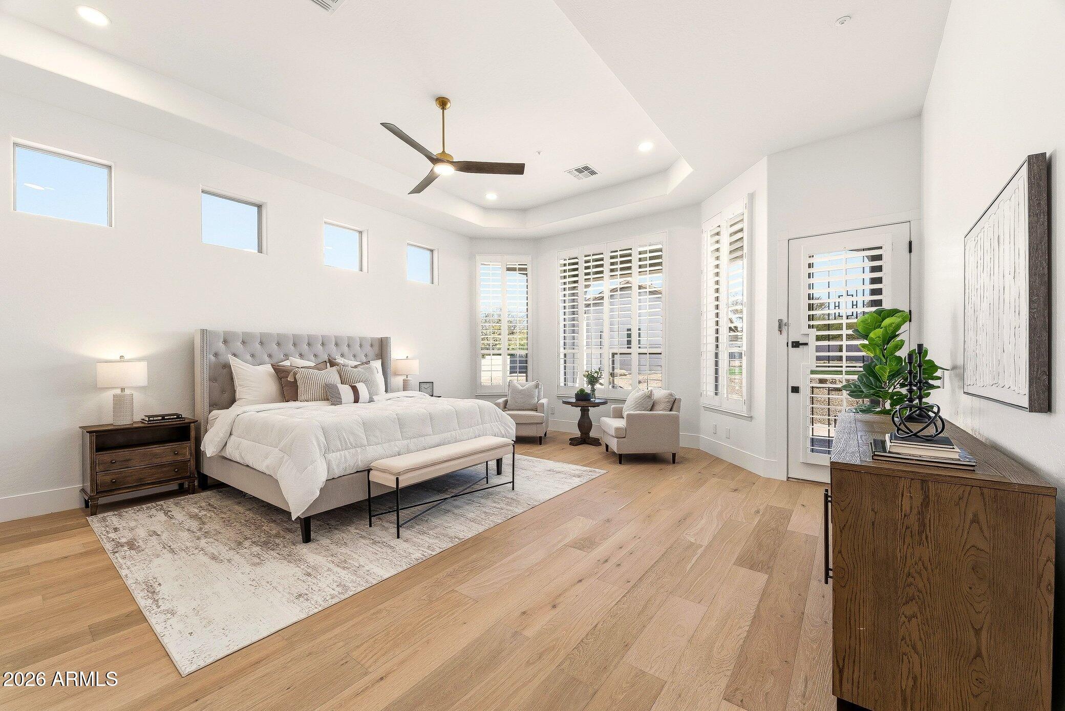 Thumbnail 38