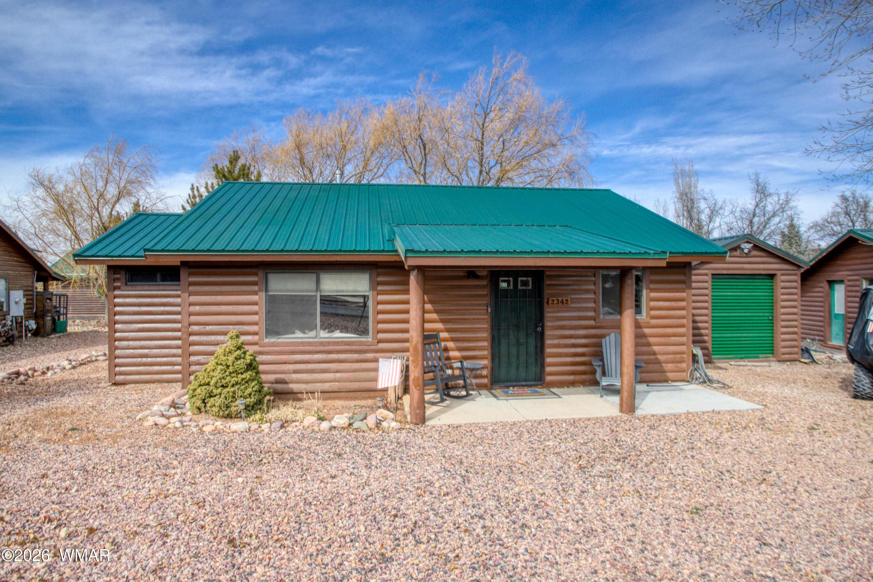 2342 S Buffalo Loop, Overgaard, AZ 85933