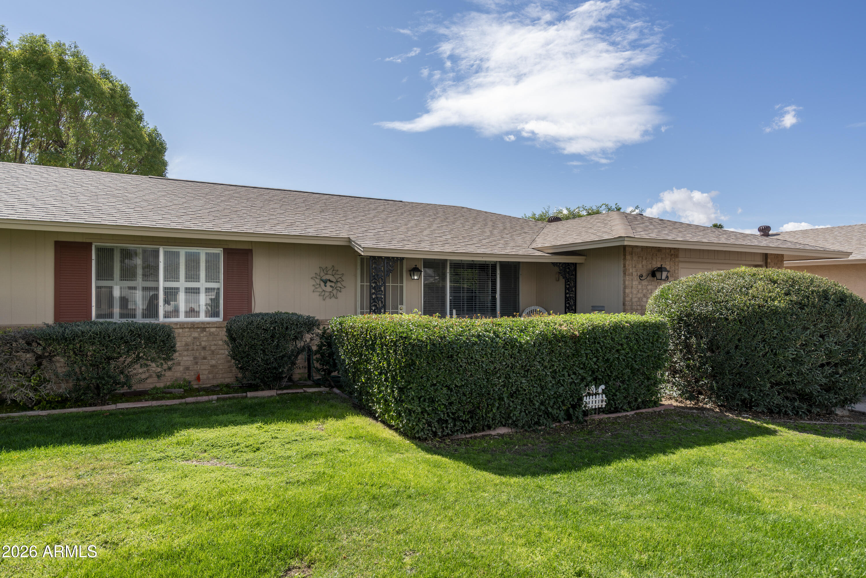 10007 W PLEASANT VALLEY Road, Sun City, AZ 85351 — Photo 1 of 19