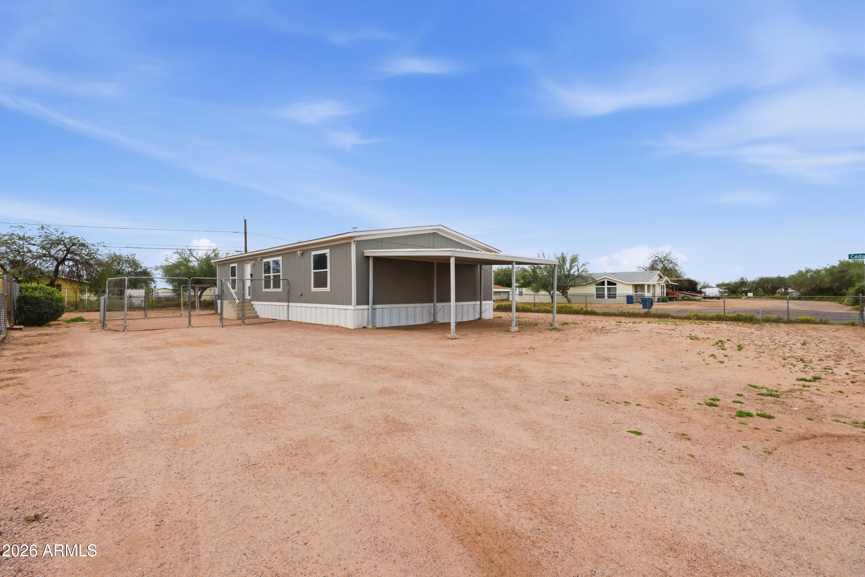 2975 W MANZANITA Street, Apache Junction, AZ 85120 — Photo 1 of 33