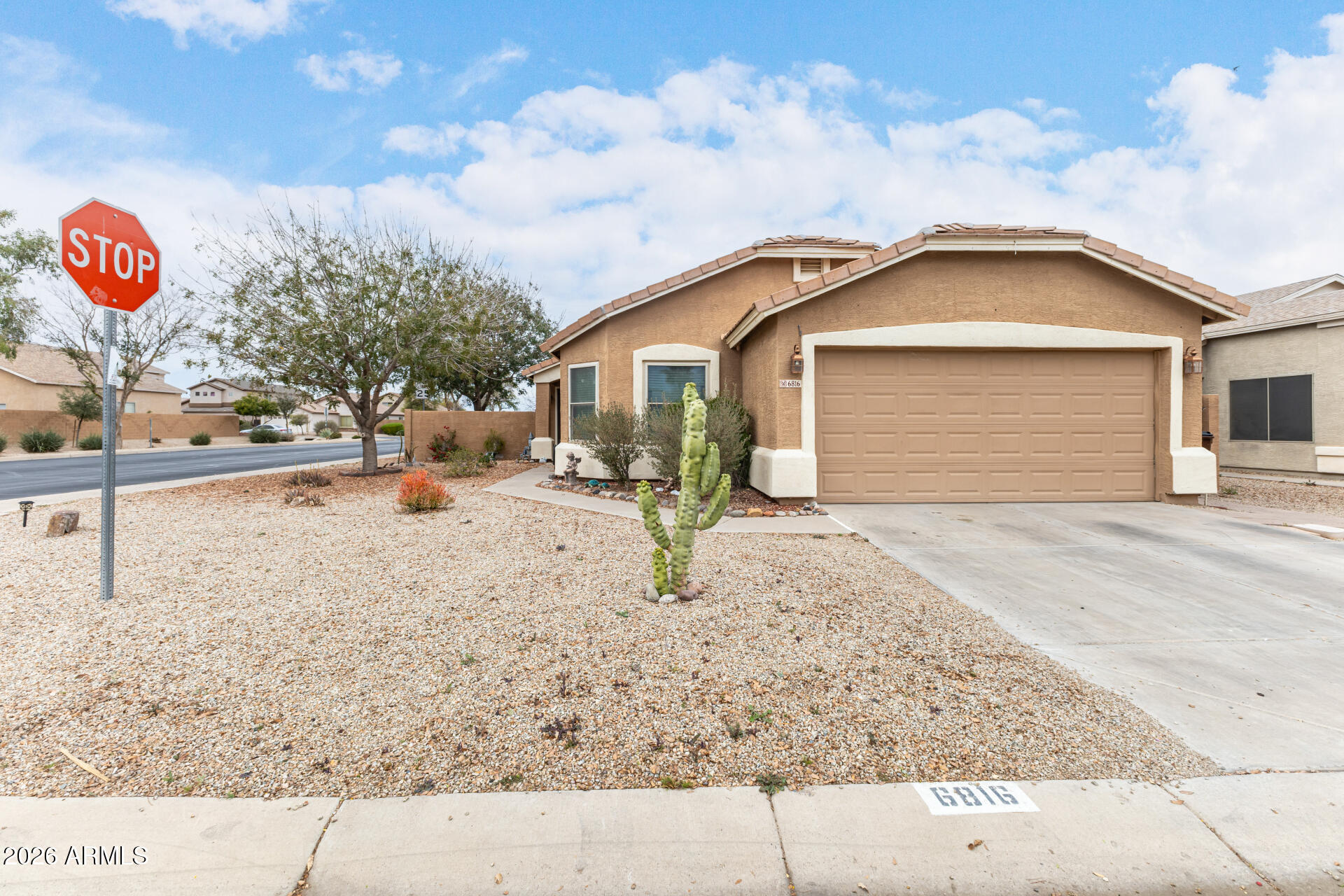 6816 E SUPERSTITION Way, Florence, AZ 85132 — Photo 1 of 29