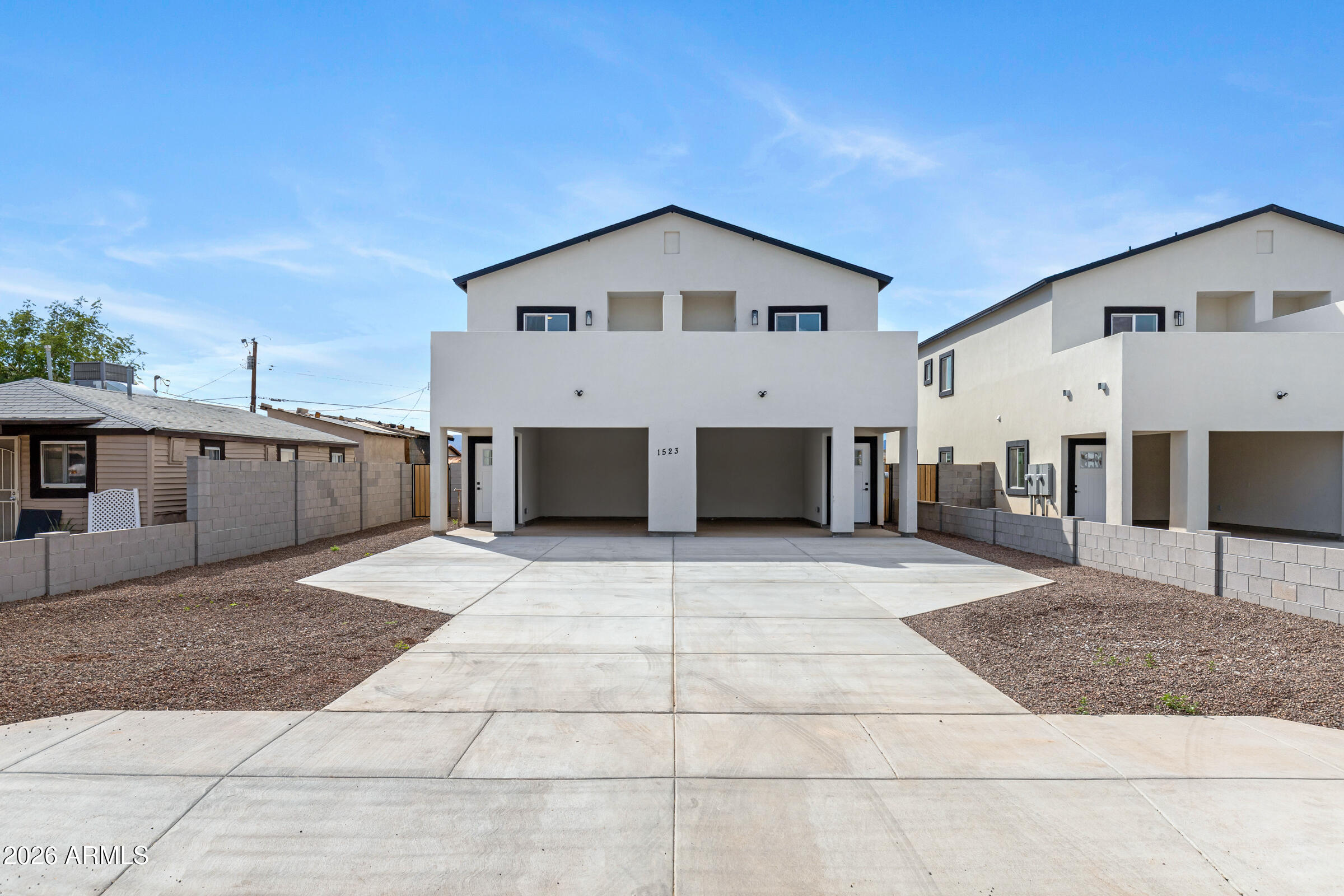 1523 W HADLEY Street, Phoenix, AZ 85007 — Photo 1 of 30