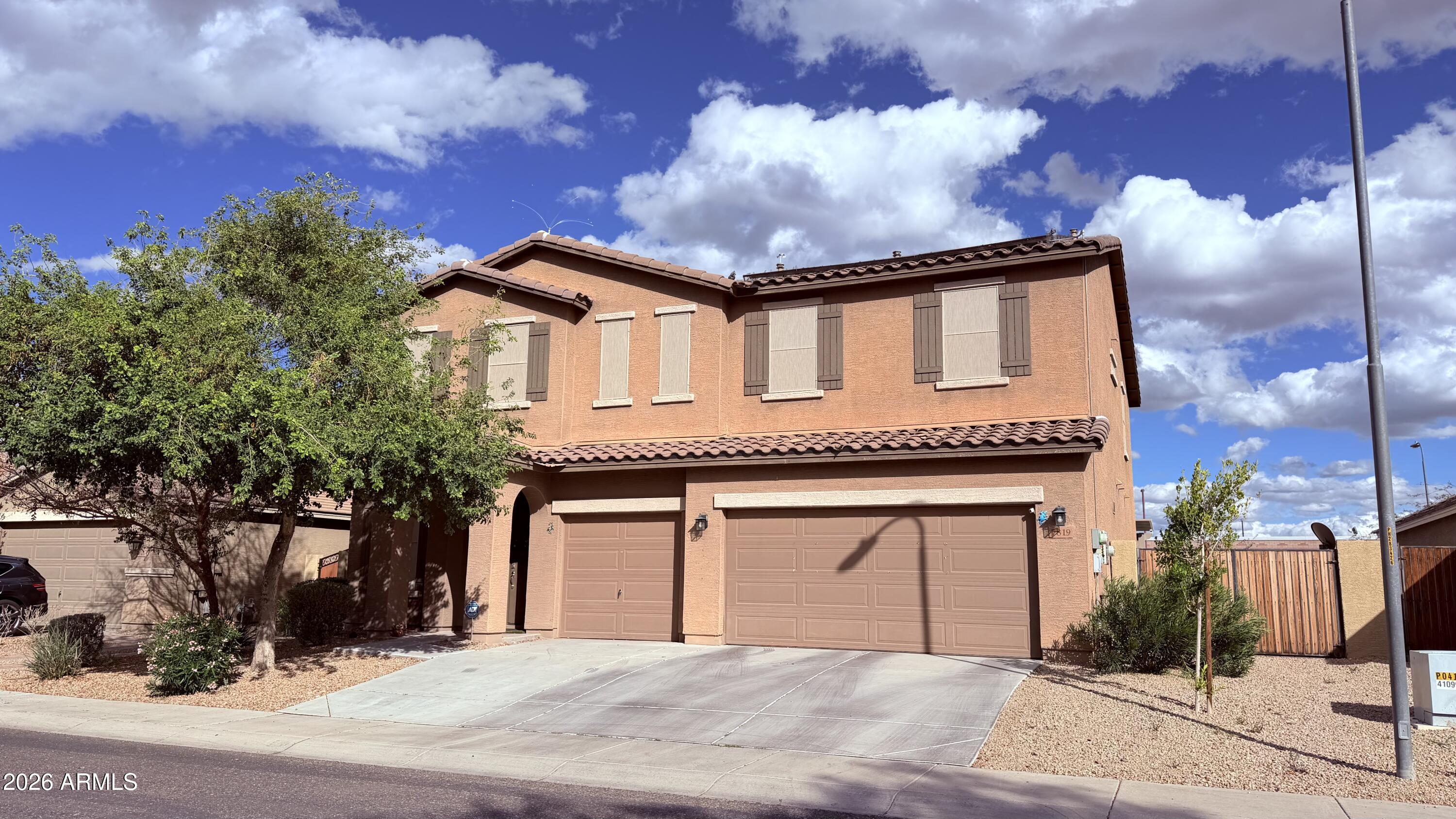 7819 S 41ST Drive, Laveen, AZ 85339 — Photo 1 of 48