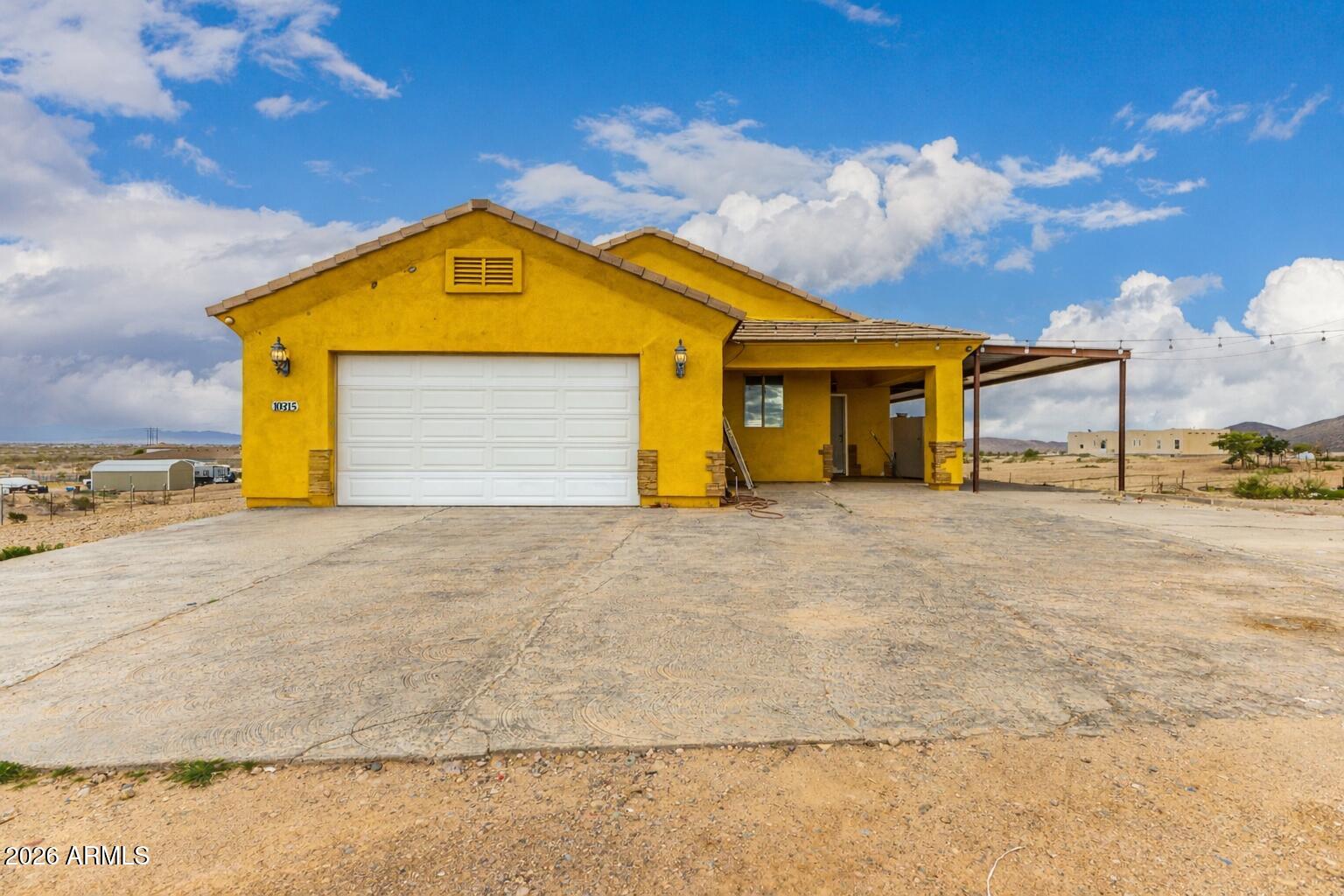 10315 S 351ST Avenue, Arlington, AZ 85322 — Photo 1 of 42