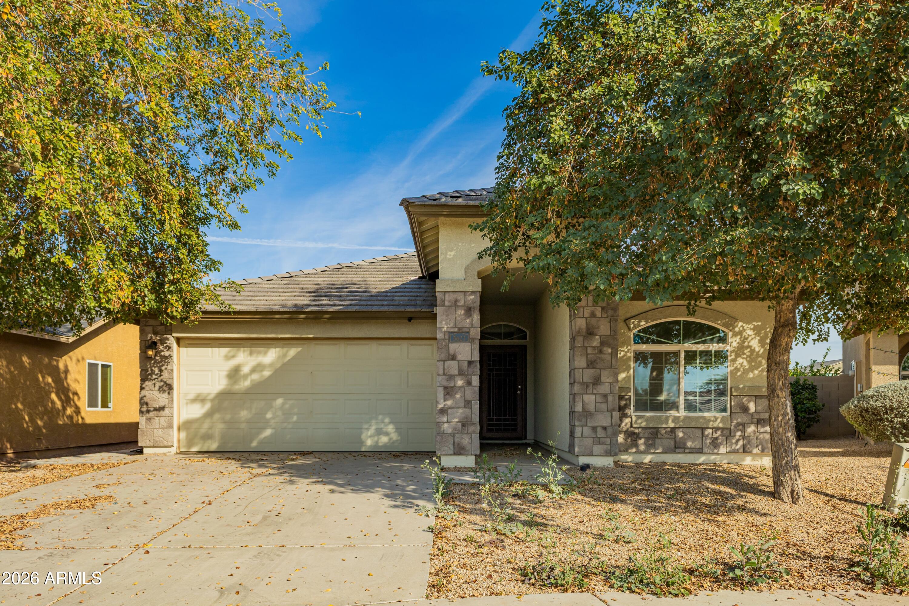 5623 S 27th Drive, Phoenix, AZ 85041 — Photo 1 of 32