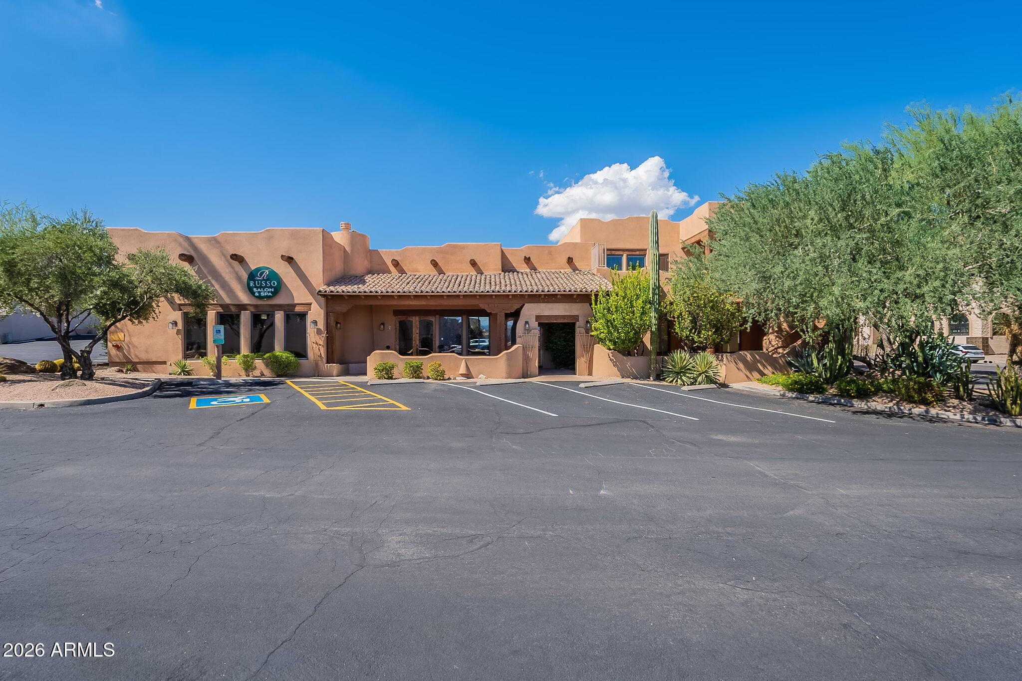 16715 E PARKVIEW Avenue, Fountain Hills, AZ 85268 — Photo 1 of 20