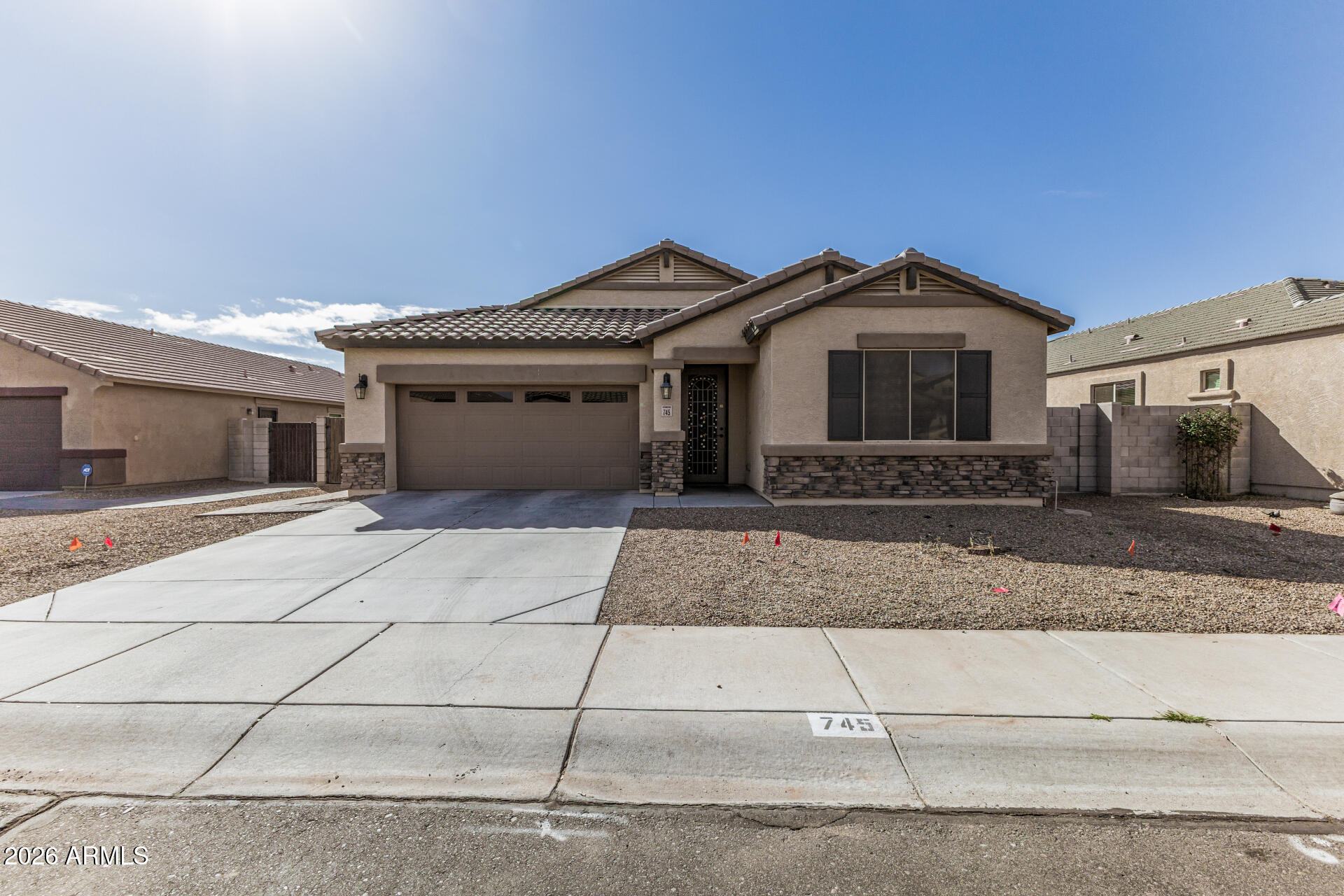 745 W Silver Reef Drive, Casa Grande, AZ 85122 — Photo 1 of 16