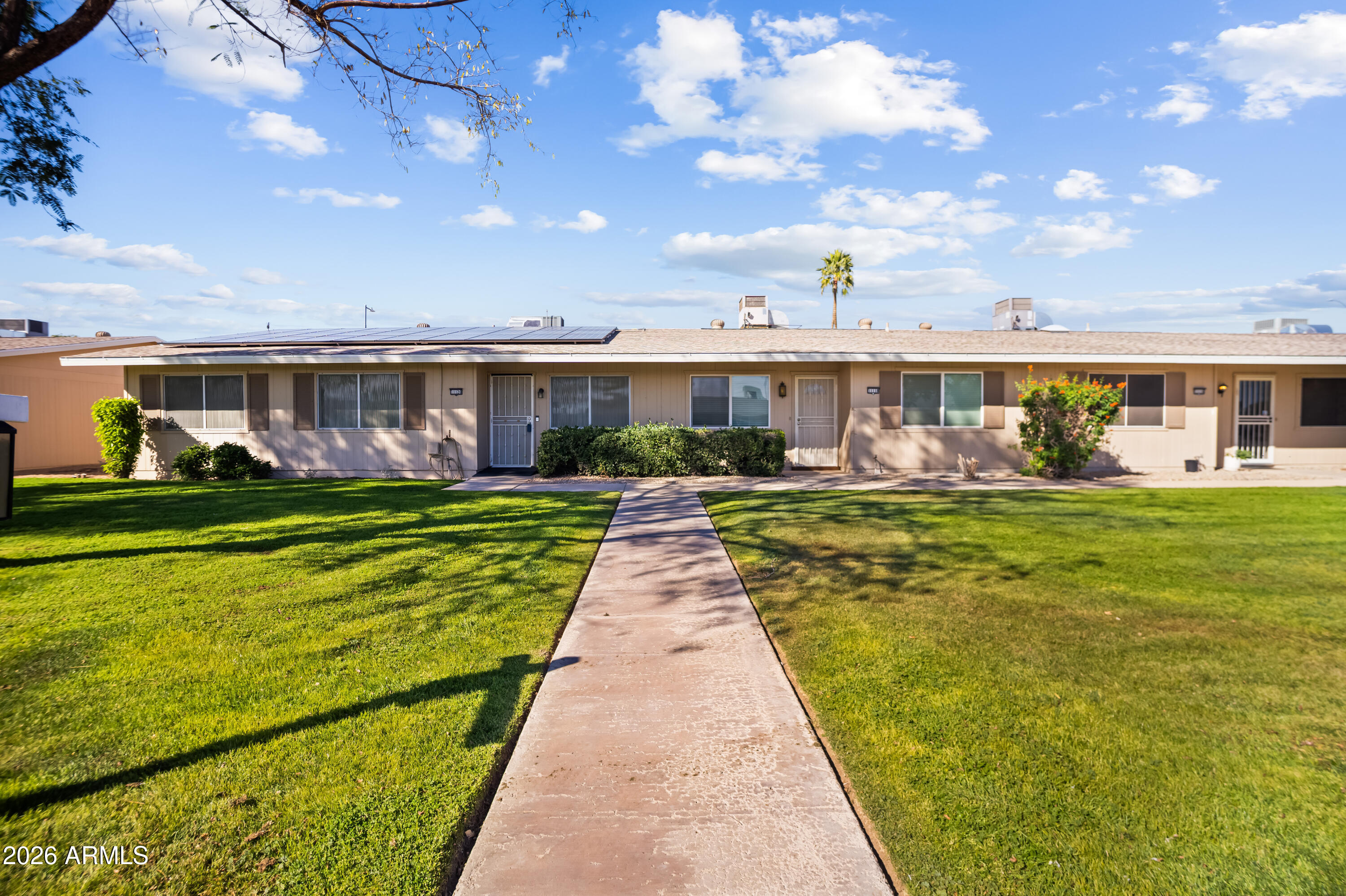 11120 W Desert Butte Drive, Sun City, AZ 85351 — Photo 1 of 25