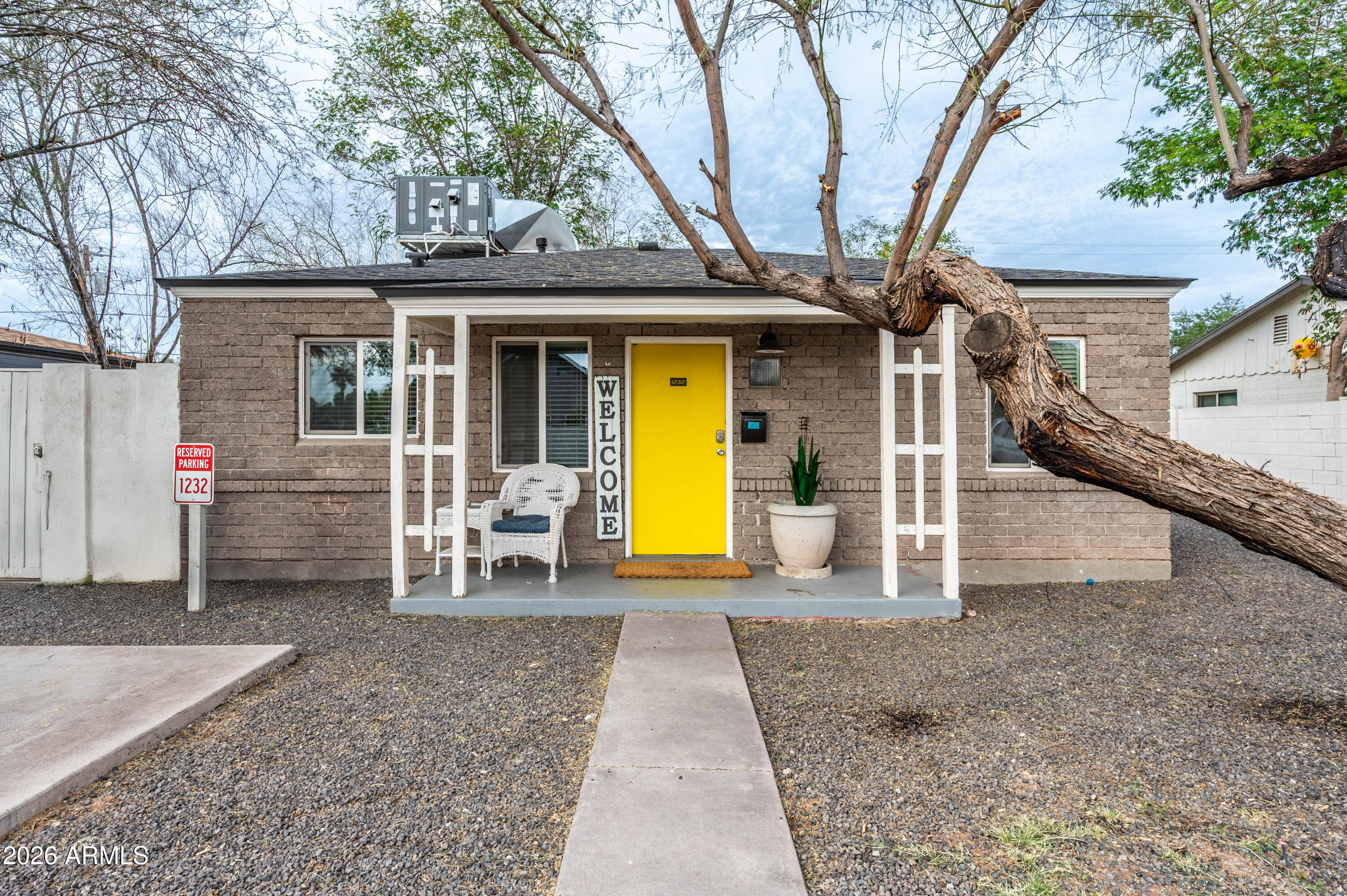 1232 E VIRGINIA Avenue, Phoenix, AZ 85006 — Photo 1 of 12
