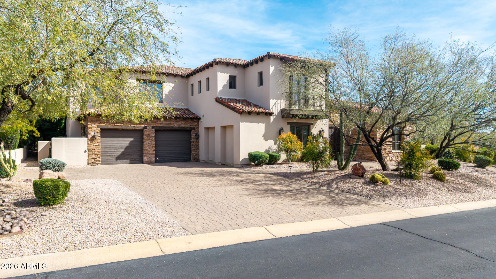 2671 S MOONLIGHT Drive, Gold Canyon, AZ 85118 — Photo 1 of 64