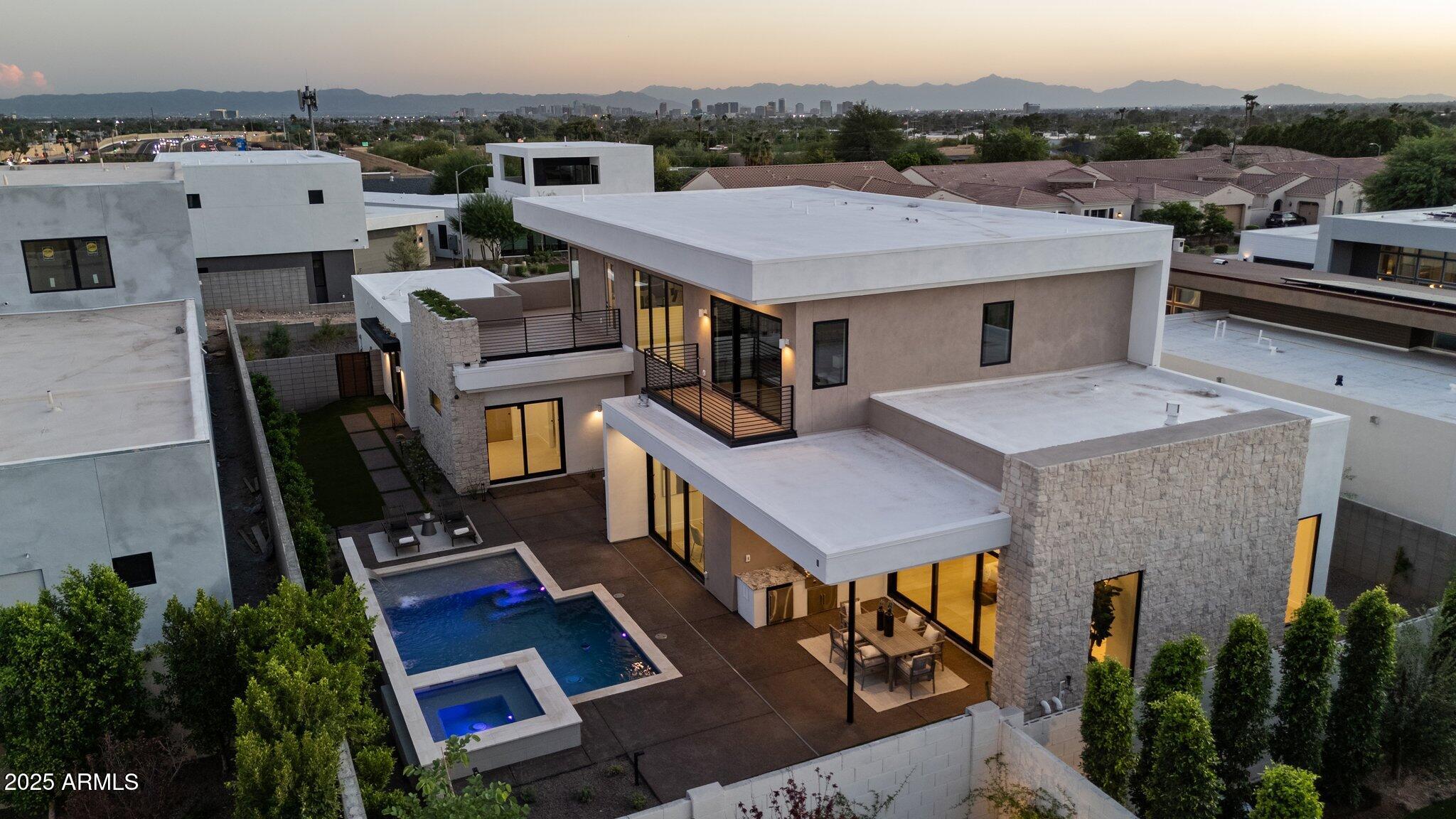 1830 E PALMAIRE Avenue, Phoenix, AZ 85020 — Photo 1 of 55