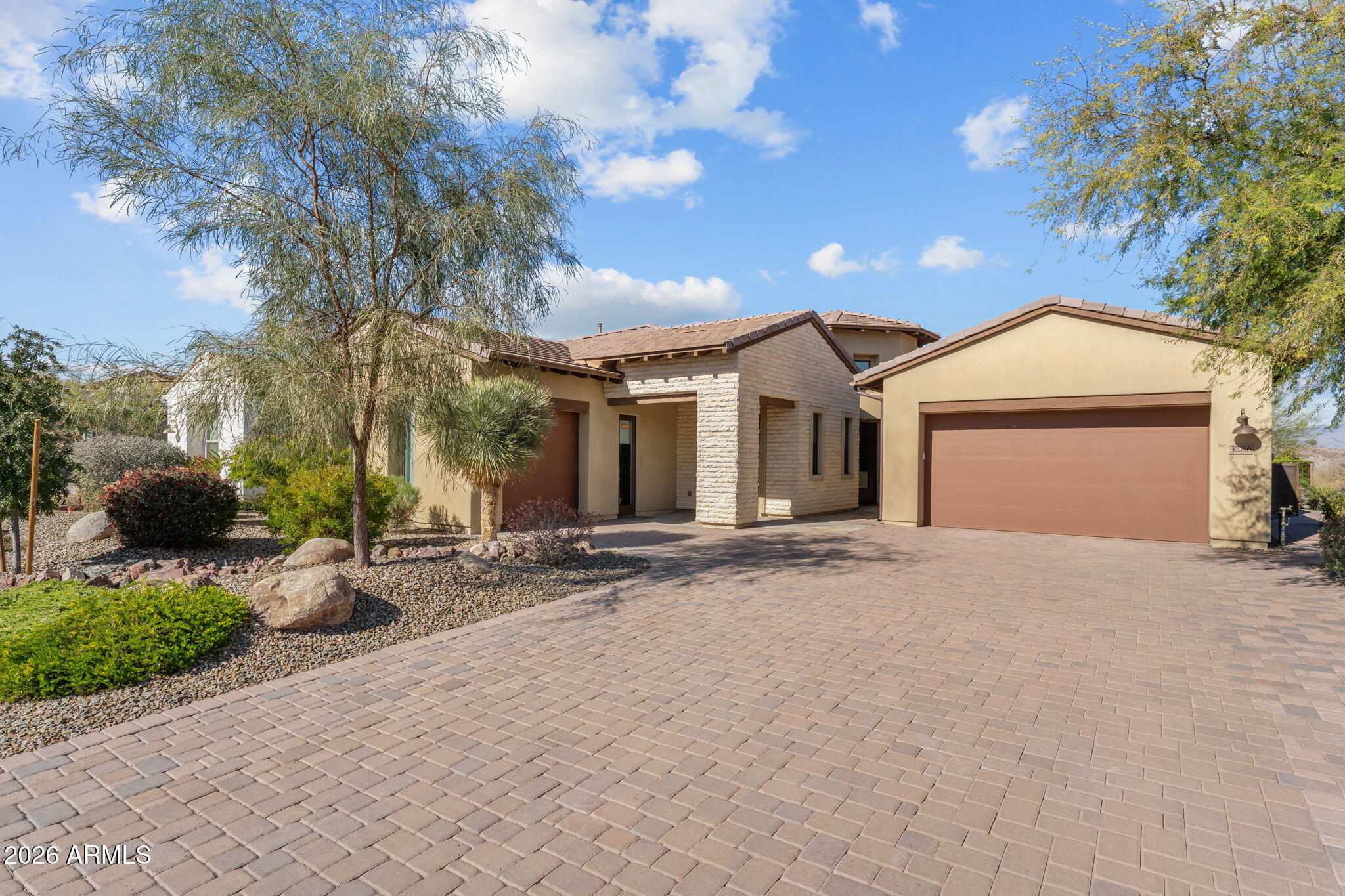 3286 MAVERICK Drive, Wickenburg, AZ 85390 — Photo 1 of 63