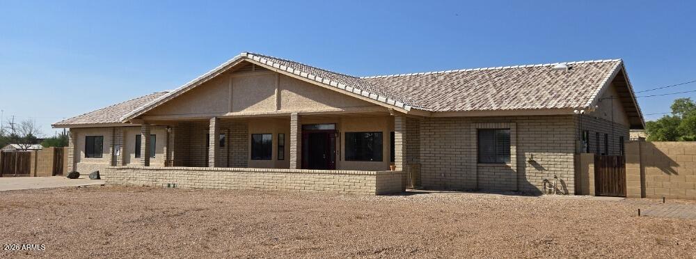 9138 E DENNIS Street, Mesa, AZ 85207 — Photo 1 of 40