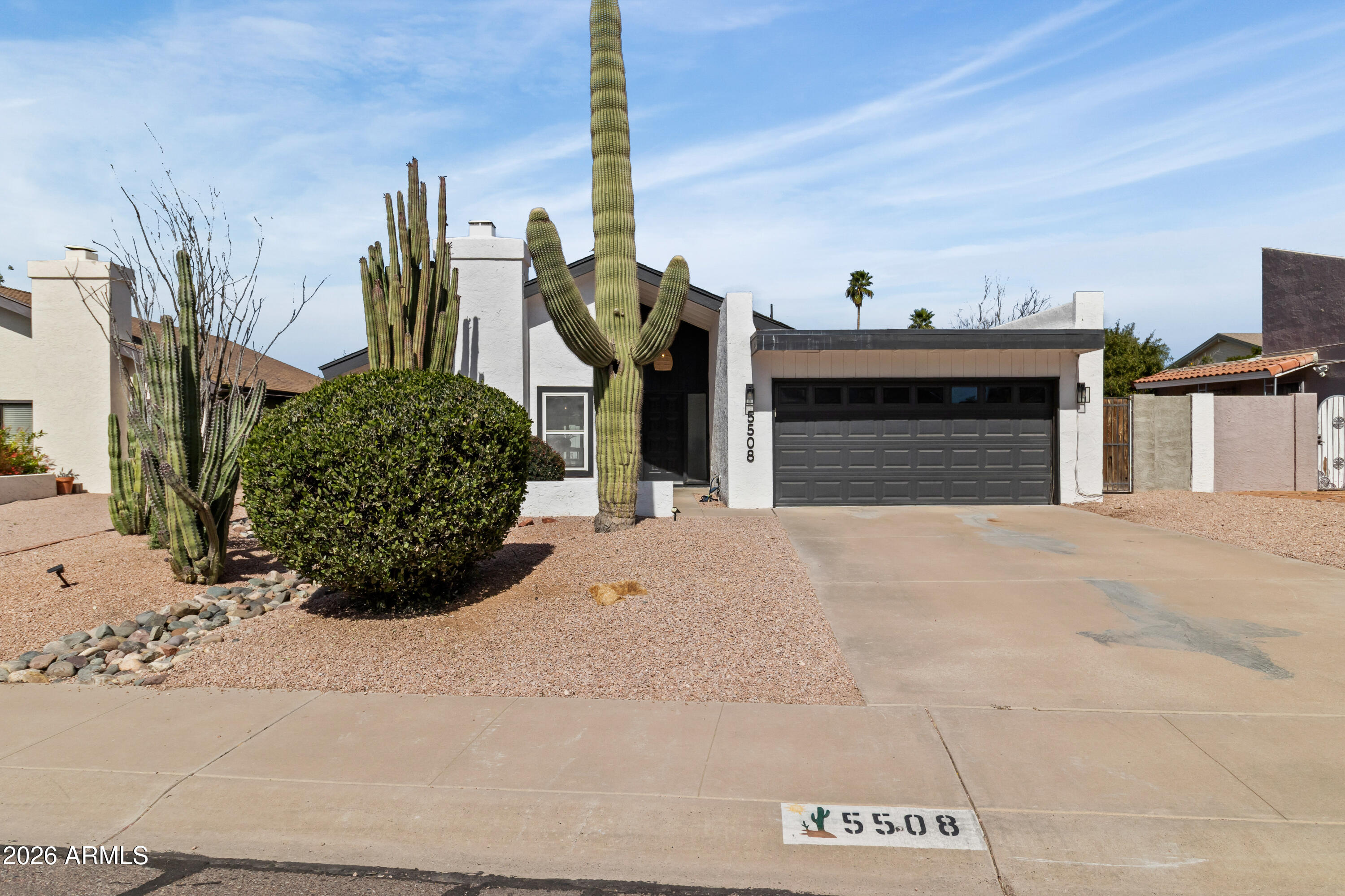 5508 E CAMBRIDGE Avenue, Phoenix, AZ 85008 — Photo 1 of 19