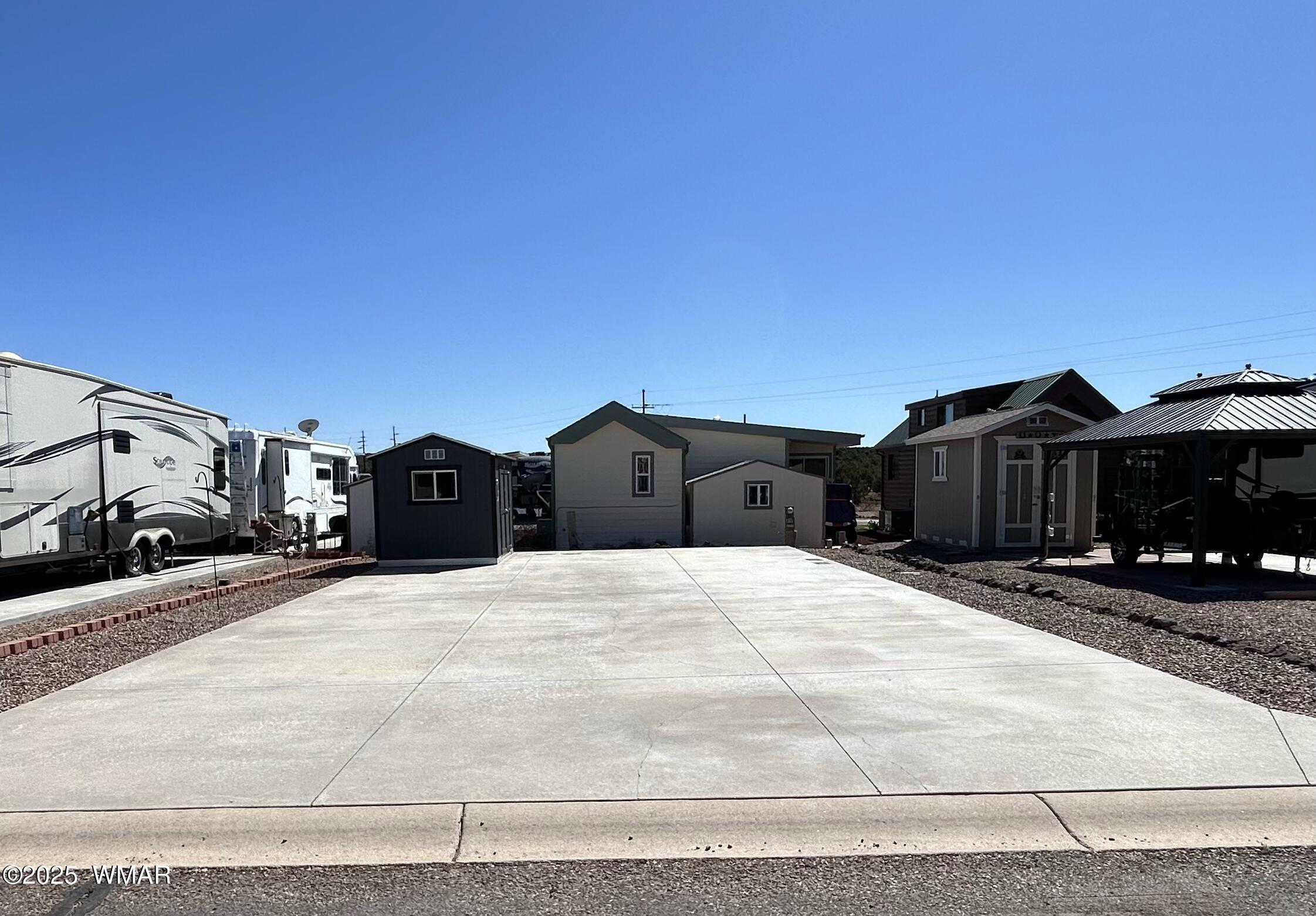 8205 Apache Way 419, Show Low, AZ 85901 — Photo 1 of 6