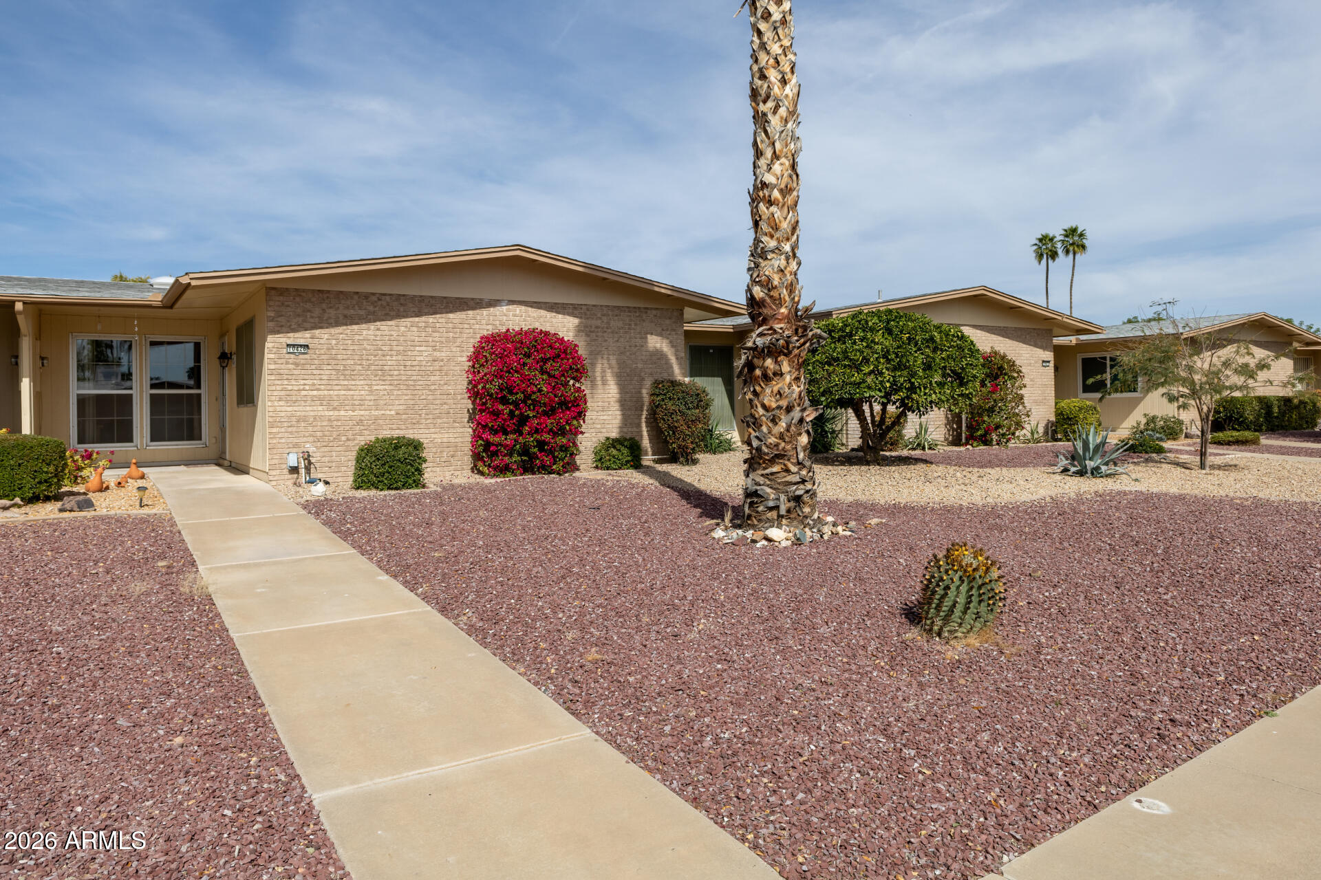 10426 W OCOTILLO Drive, Sun City, AZ 85373 — Photo 1 of 28