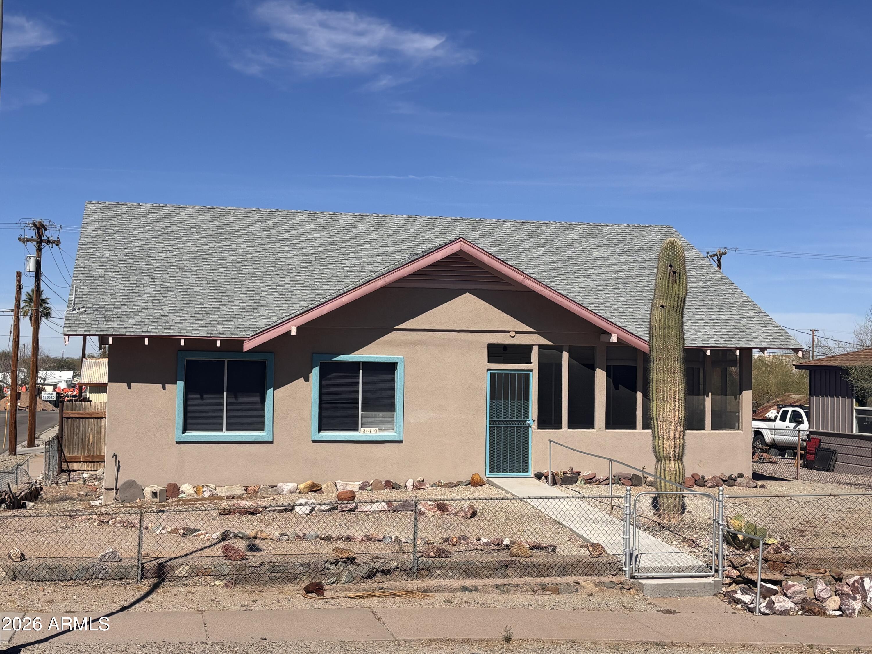 340 W ESPERANZA Avenue, Ajo, AZ 85321 — Photo 1 of 17