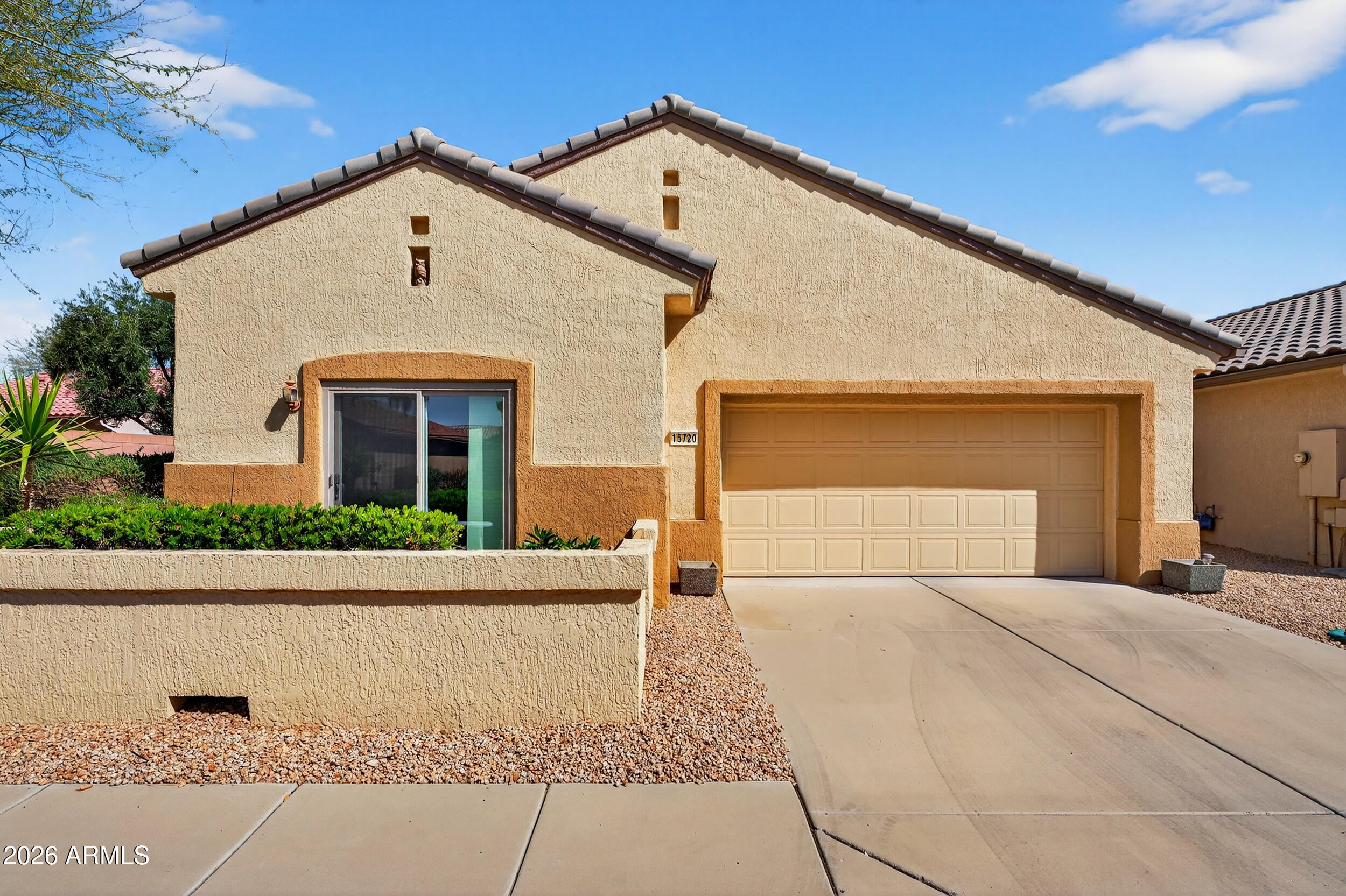 15720 W CLEAR CANYON Drive, Surprise, AZ 85374 — Photo 1 of 32