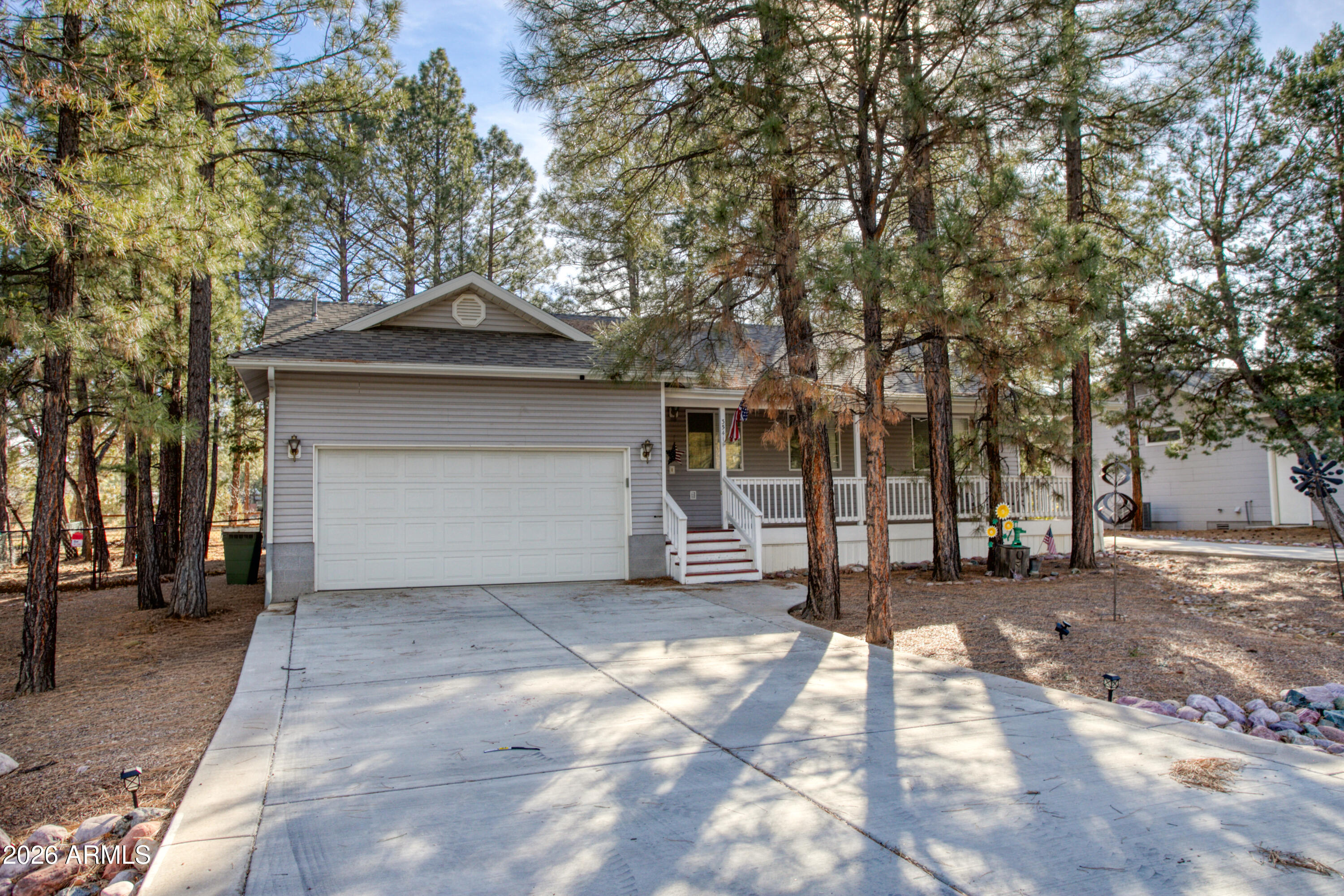 3541 W COUNTRY CLUB Drive, Show Low, AZ 85901 — Photo 1 of 25