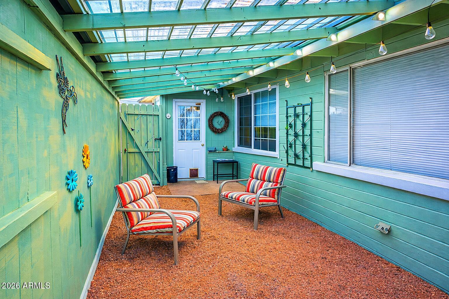 Thumbnail 11