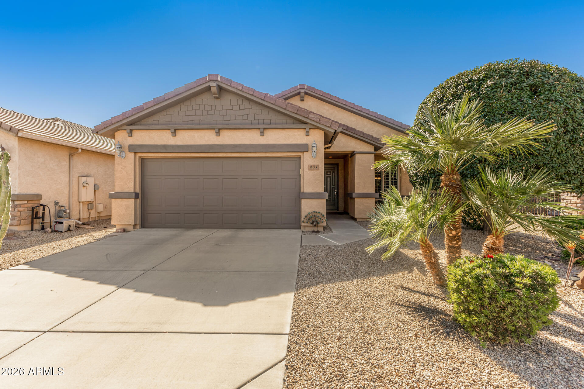 231 W IRONHORSE Lane, San Tan Valley, AZ 85143 — Photo 1 of 40