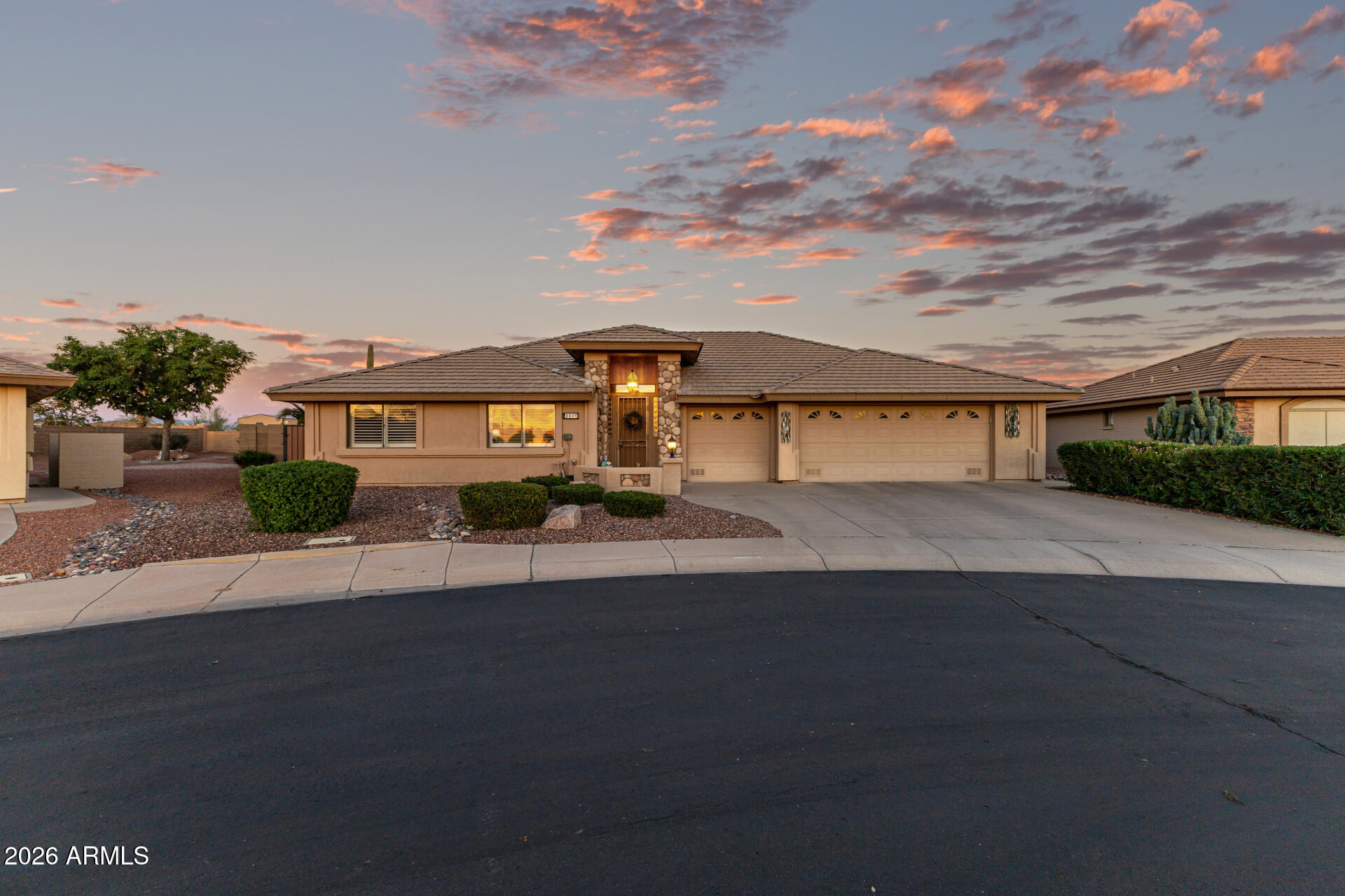 2607 S COPPERWOOD, Mesa, AZ 85209 — Photo 1 of 47